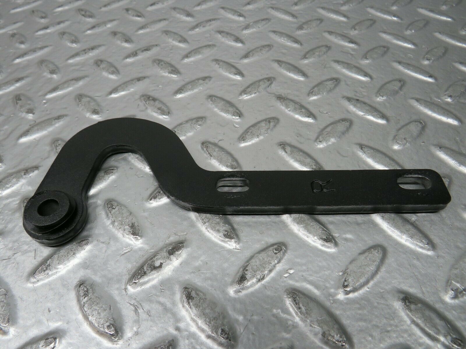 23374 Mercedes-Benz W116 350SE Bonnet Hinge Right Side