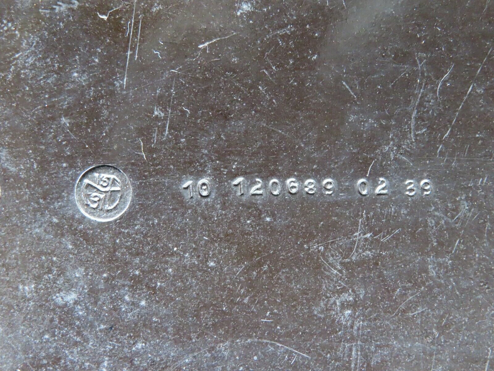 18638 Mercedes-Benz W120 W121 Ponton Middle Dashboard Cover 101206890239