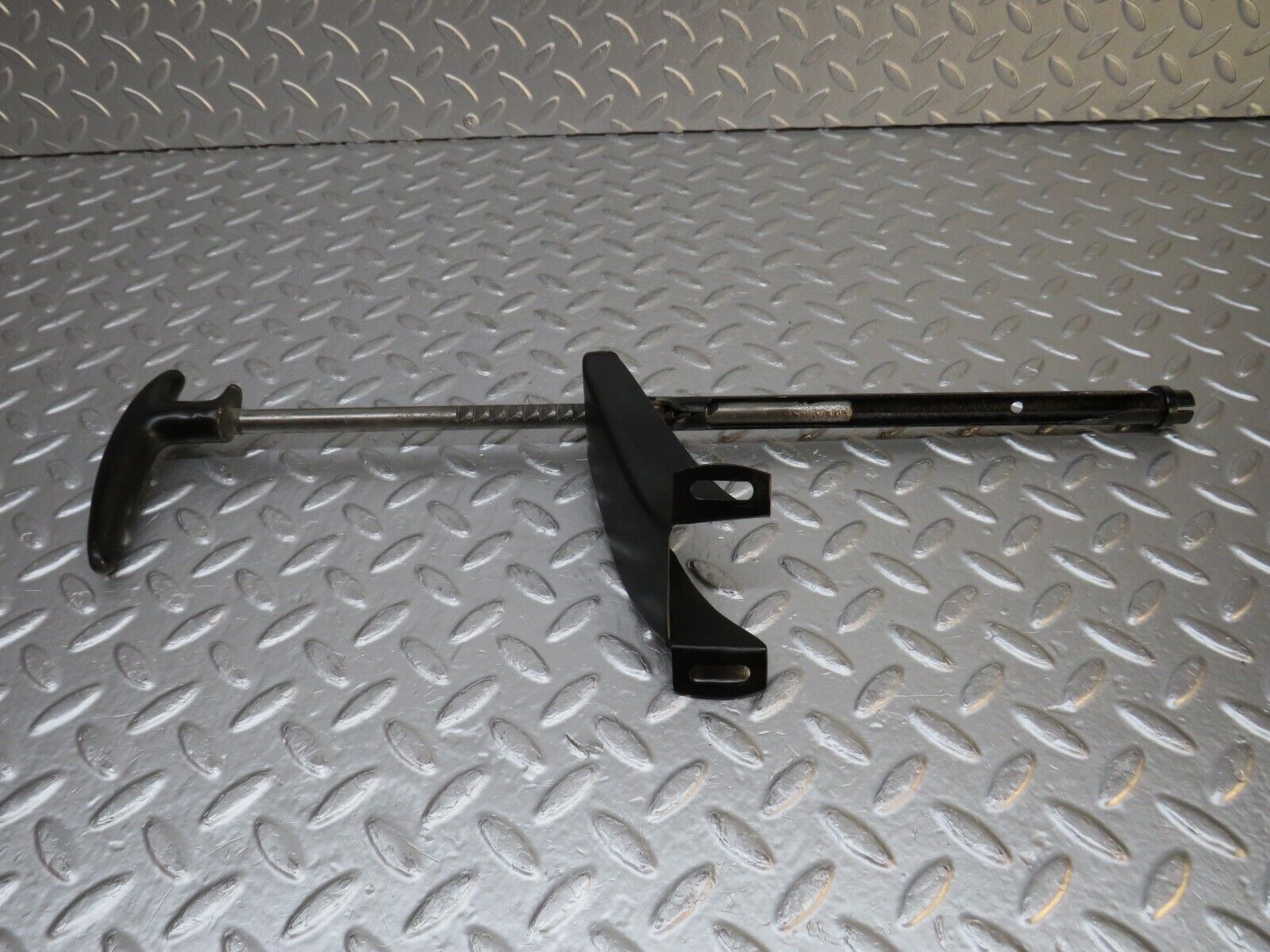 32245 Mercedes-Benz W108 280SE Handbrake Handle Lever