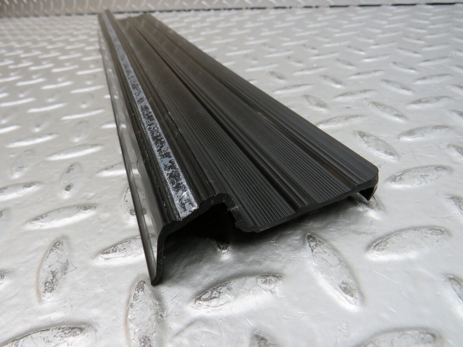 27957 Mercedes-Benz W123 280E Rear Right Door Sill Trim