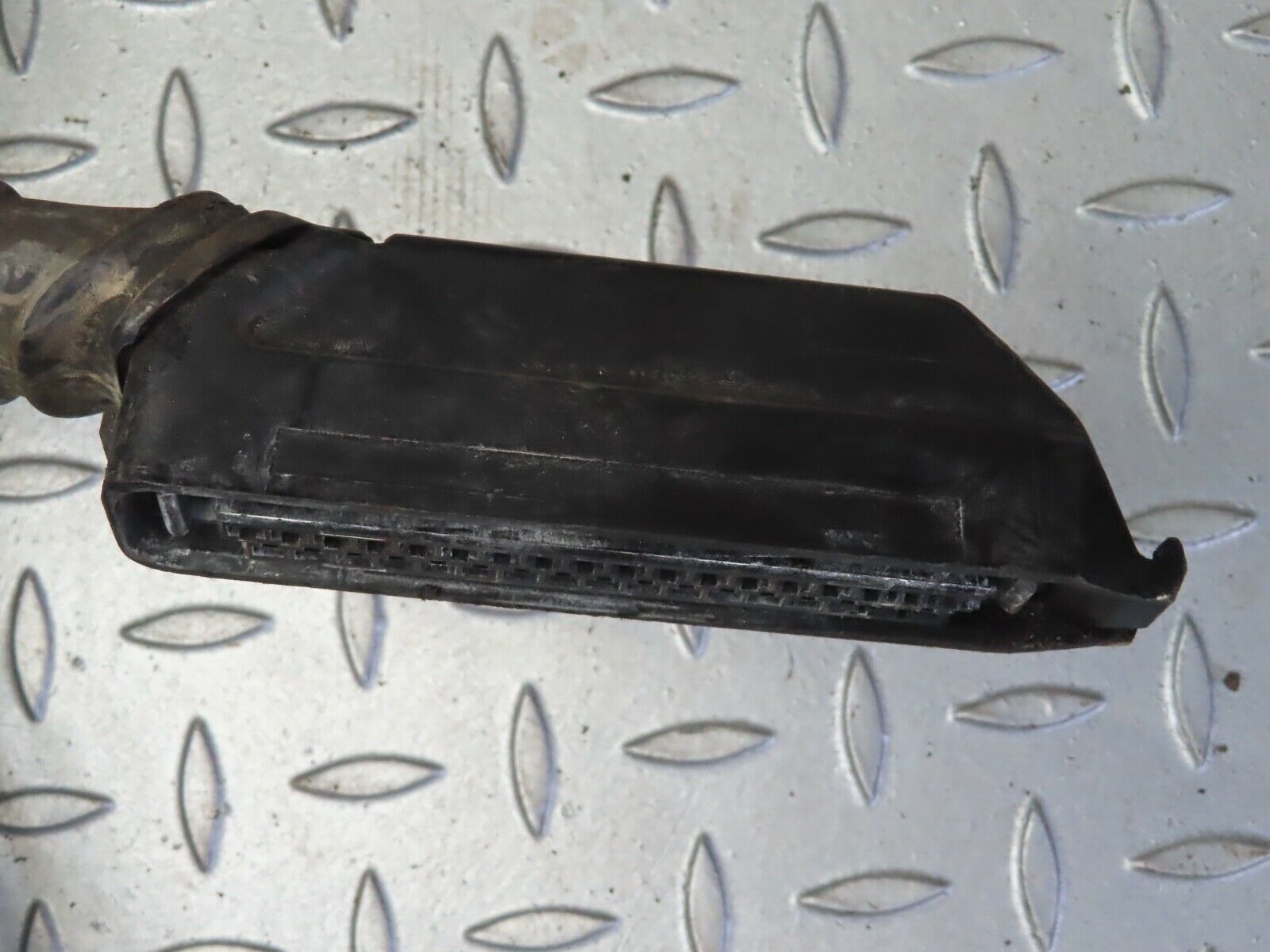 21647 Mercedes-Benz W126 300SE Engine Chassis Body Wire Wiring Harness