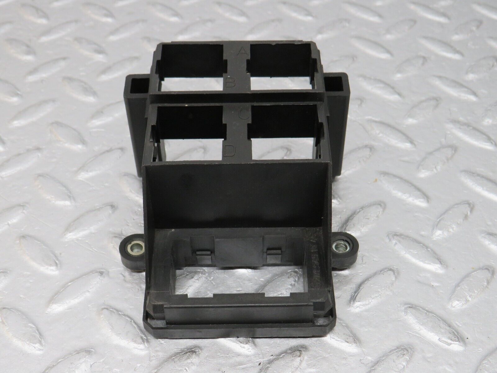 36552 Mercedes-Benz W201 190E 2.0L Relay Holder Bracket 2015451040