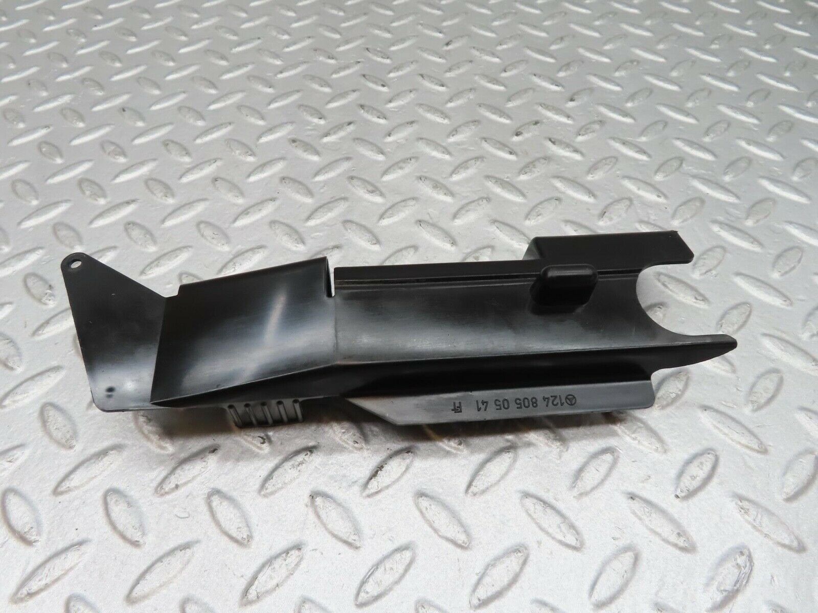 16224 Mercedes-Benz W124 260E Trunk Lid Lock Control Rod Cap 1248050541