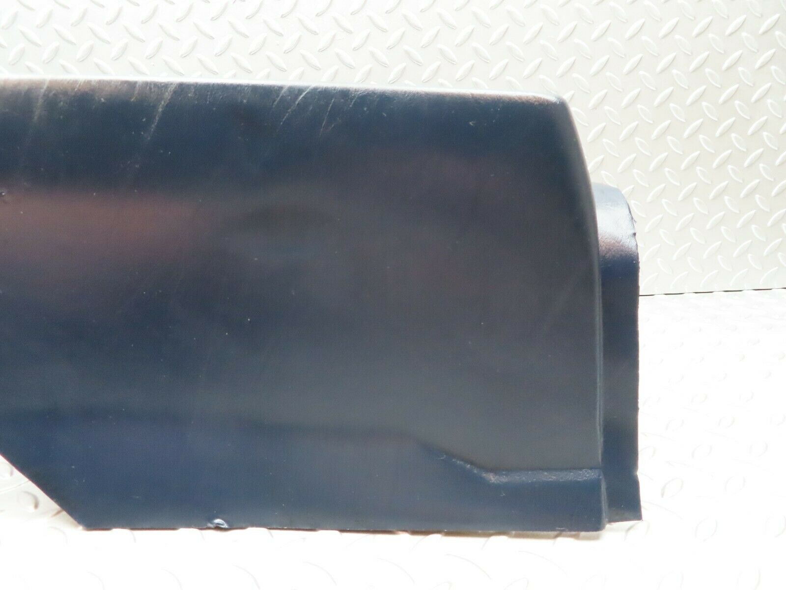 4436 Mercedes-Benz W123 230E Centre Console Blue