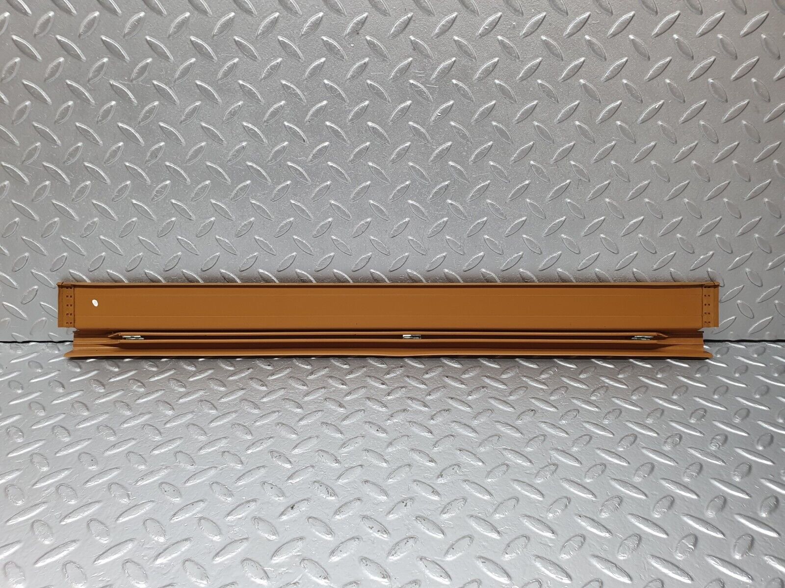 41418 Mercedes-Benz W124 200E Front Left Door Sill Trim Palomino