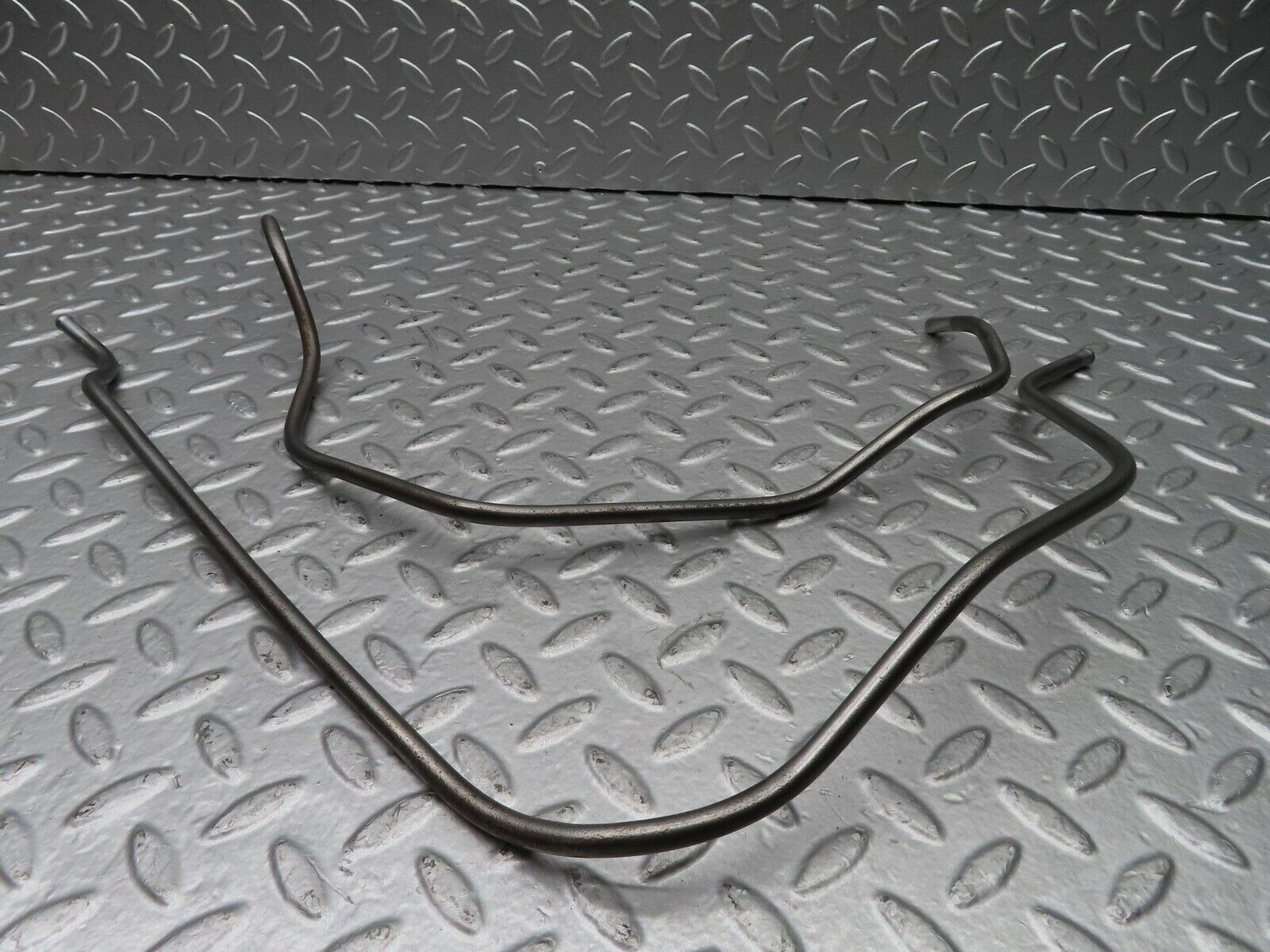 20950 Mercedes-Benz W114 250CE Coupe Fuel Line Hose