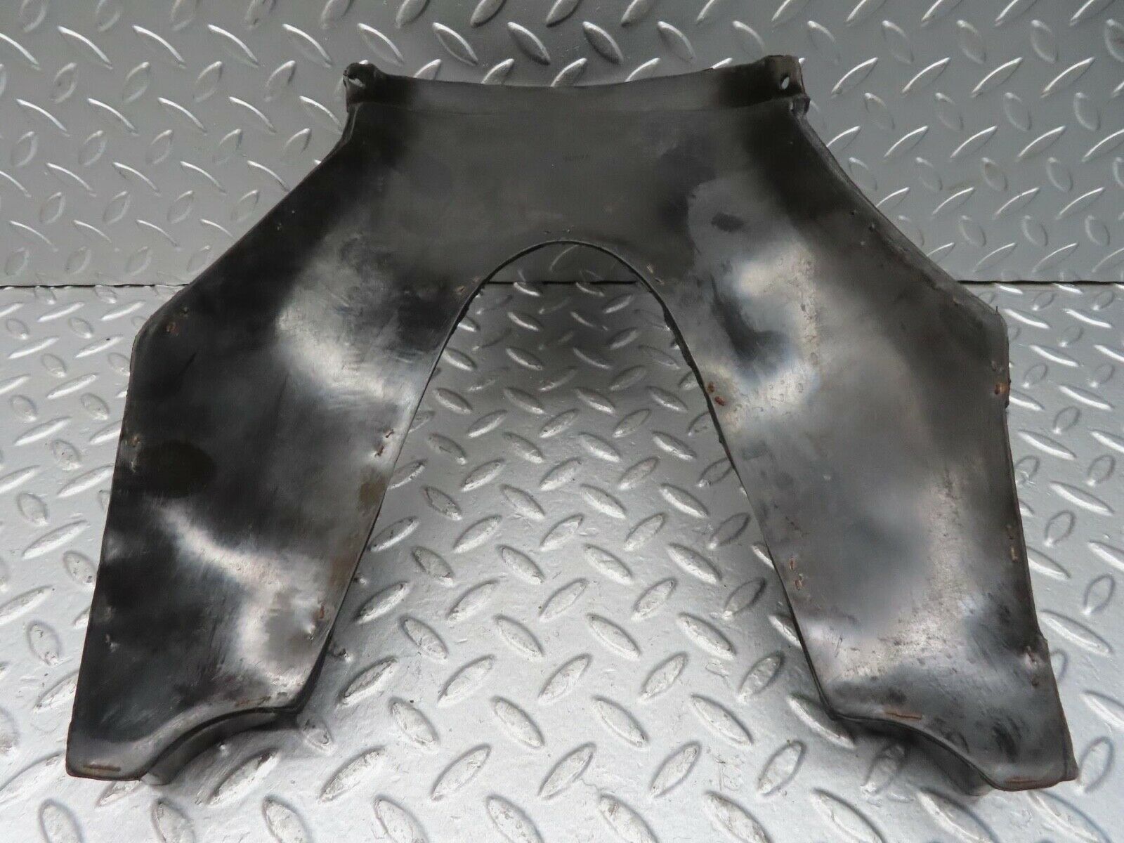 13290 Mercedes-Benz W111 220S Air Vent Duct 1108300024