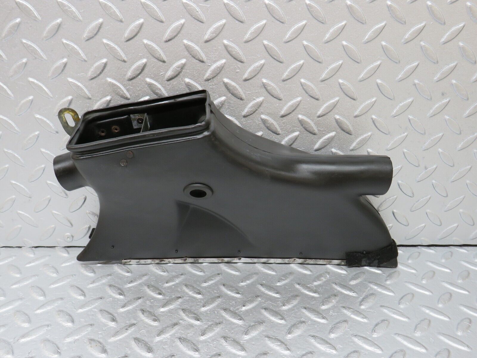 35820 Mercedes-Benz W108 Dashboard Air Vent Duct Left