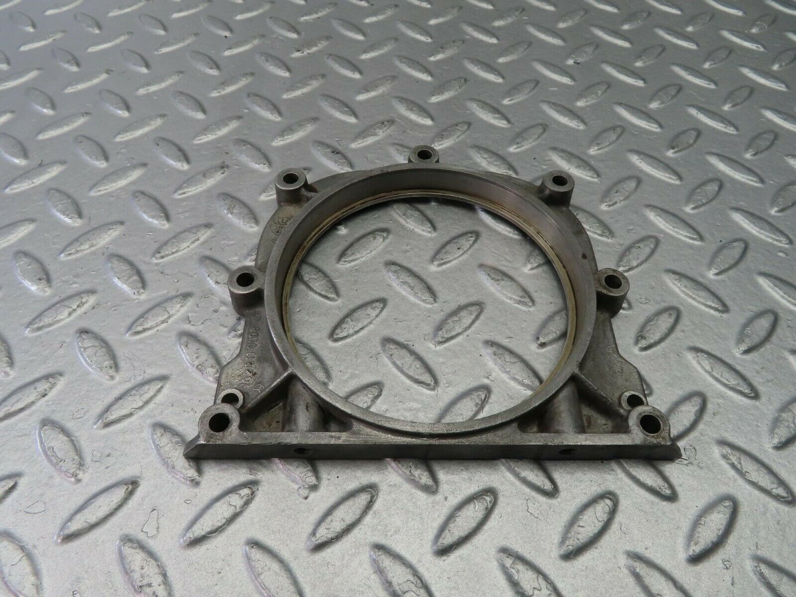 10060 Mercedes-Benz C123 230CE Coupe Crankshaft Lid Cover Rear 1020110108