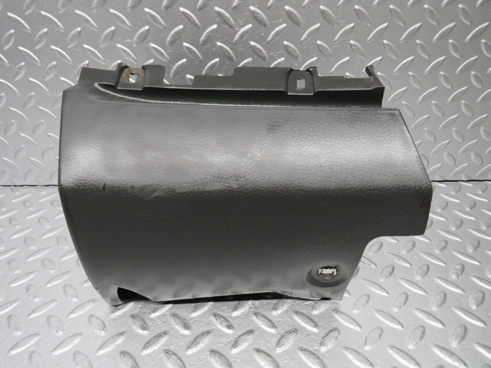 30760 Mercedes-Benz W201 190E 2.0L Front Left Sill Cover 2018840331