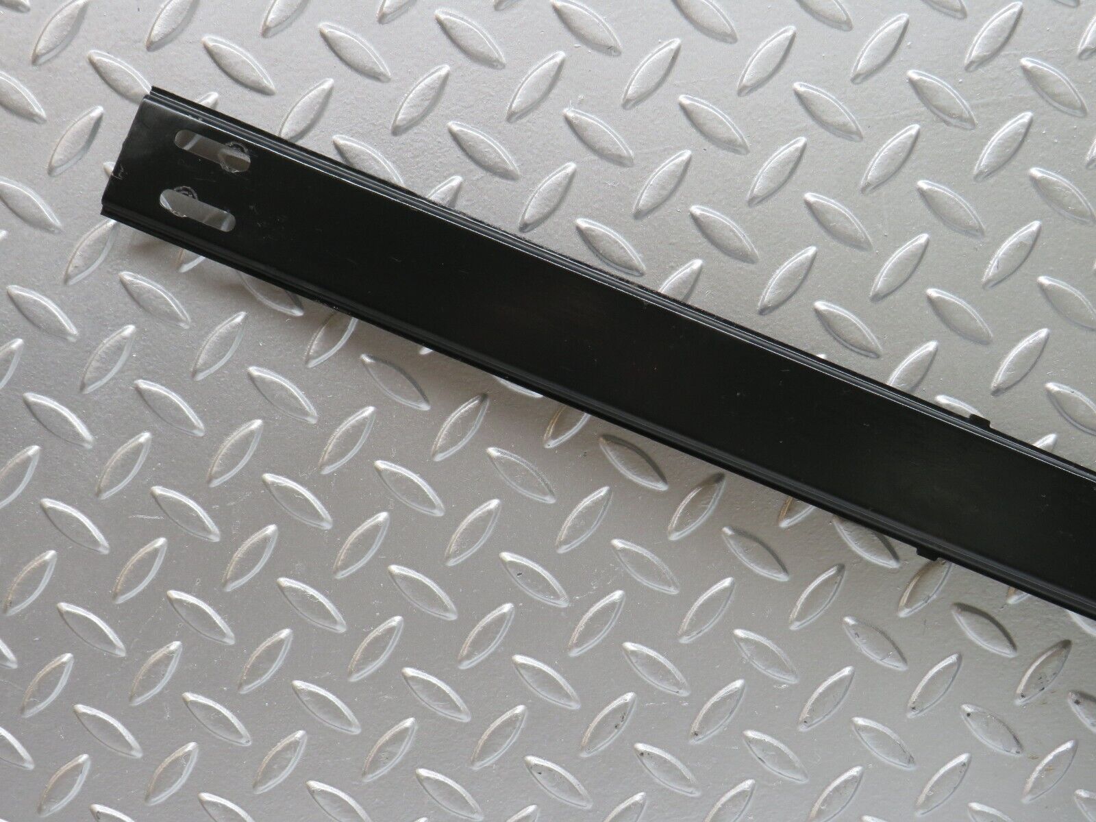 28080 Mercedes-Benz W123 280E Power Sunroof Mechanism