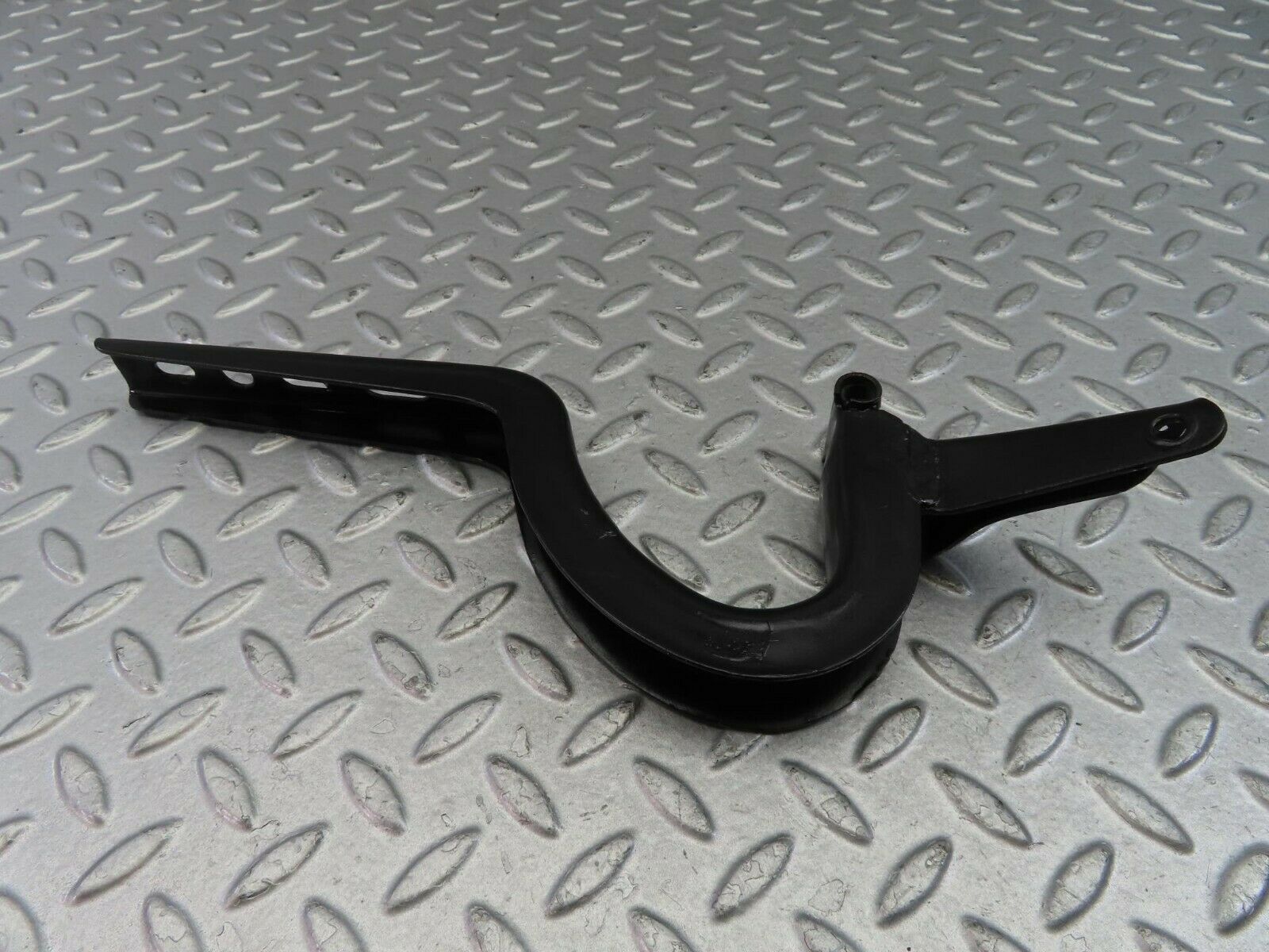 9694 Mercedes-Benz C123 280CE Coupe Trunk Lid Hinge Right Side 1237500287