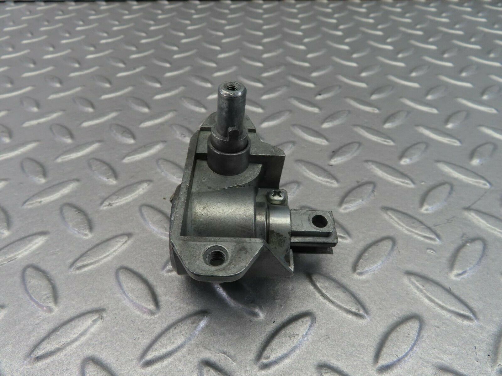 7842 Mercedes-Benz W115 220D Vent Window Regulator Left