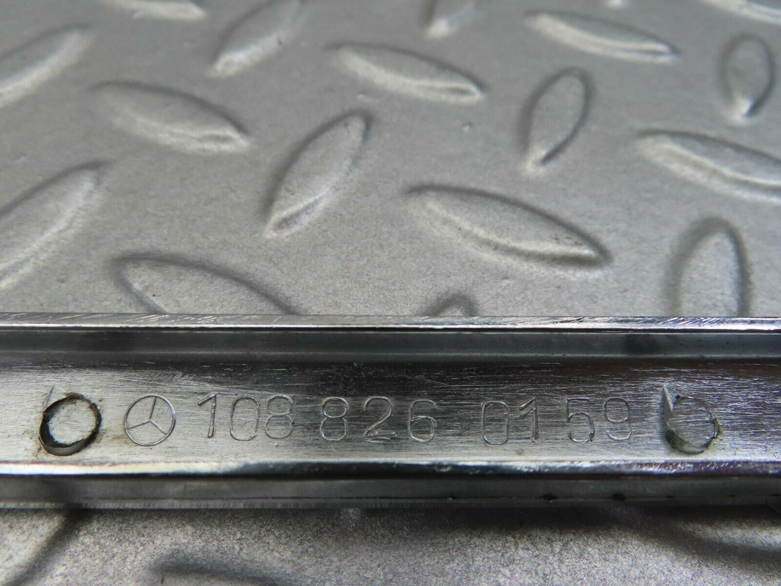 8094 Mercedes-Benz W108 Tail Light Chrome Frame Left 1088260159