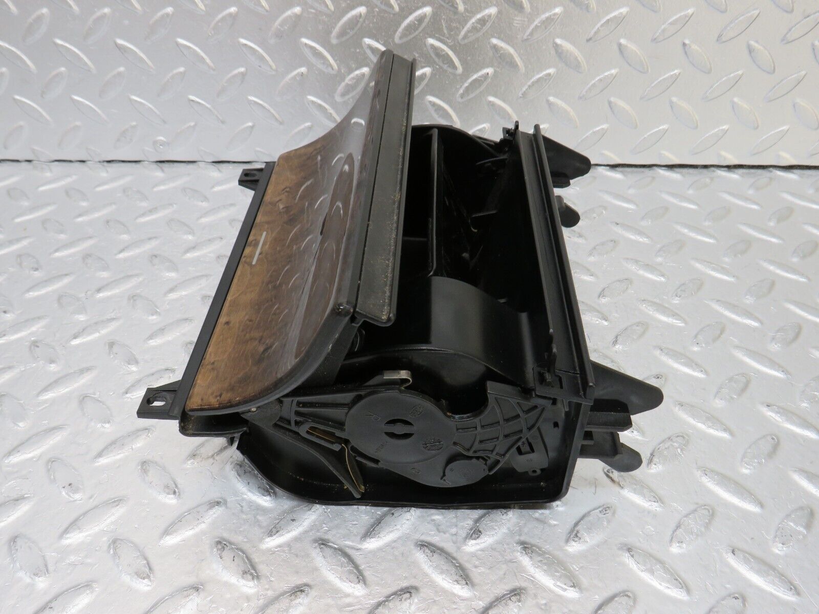 34933 Mercedes-Benz W210 320E Centre Console Ashtray Wood Finish