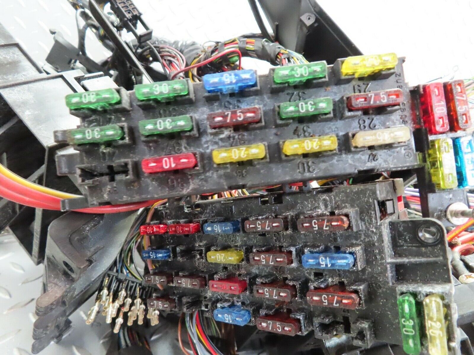 15208 Mercedes-Benz W140 S320 Engine Chassis Body Wire Wiring Harness