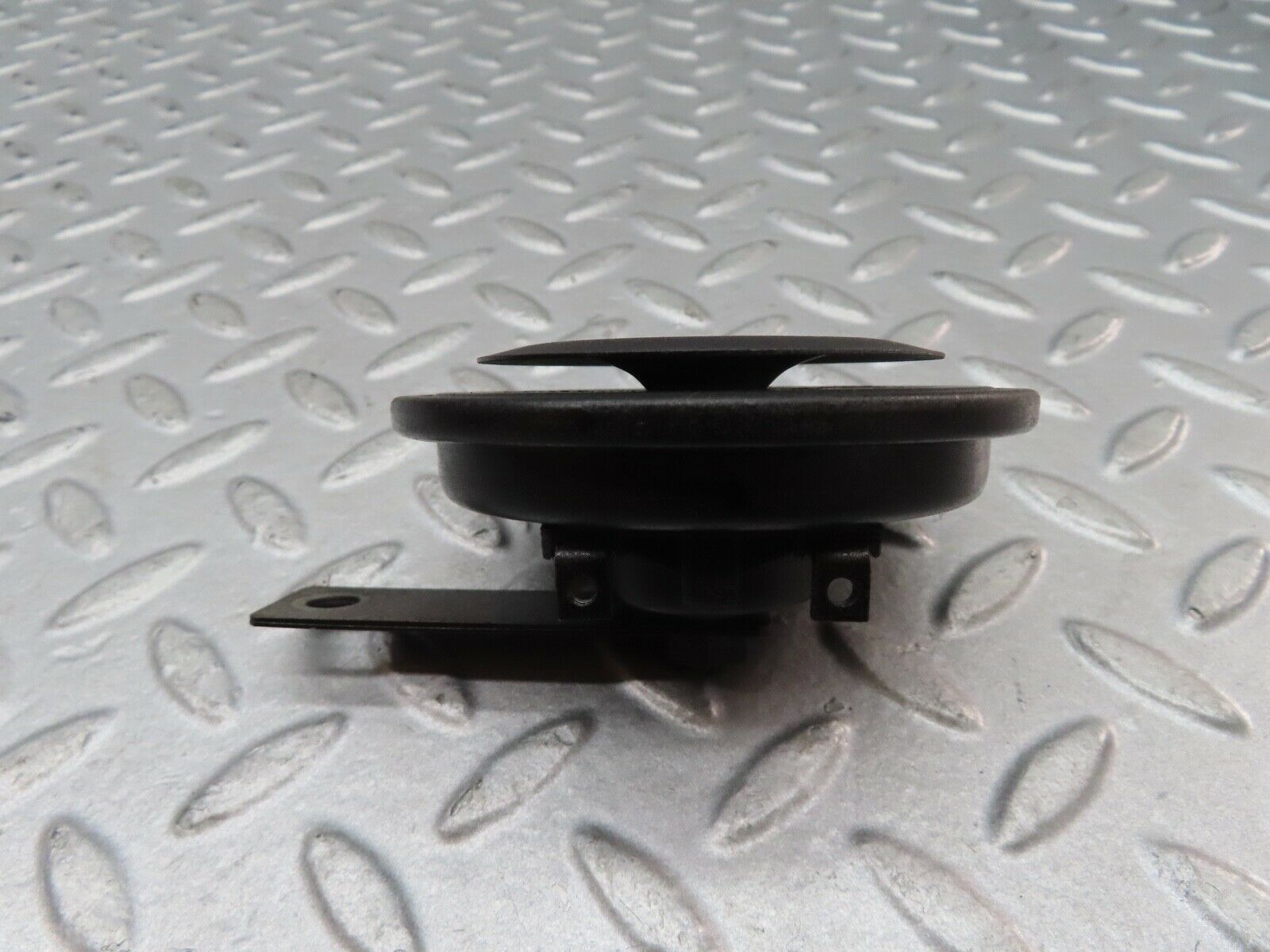 17129 Mercedes-Benz R129 300SL Coupe Horn 0035426820