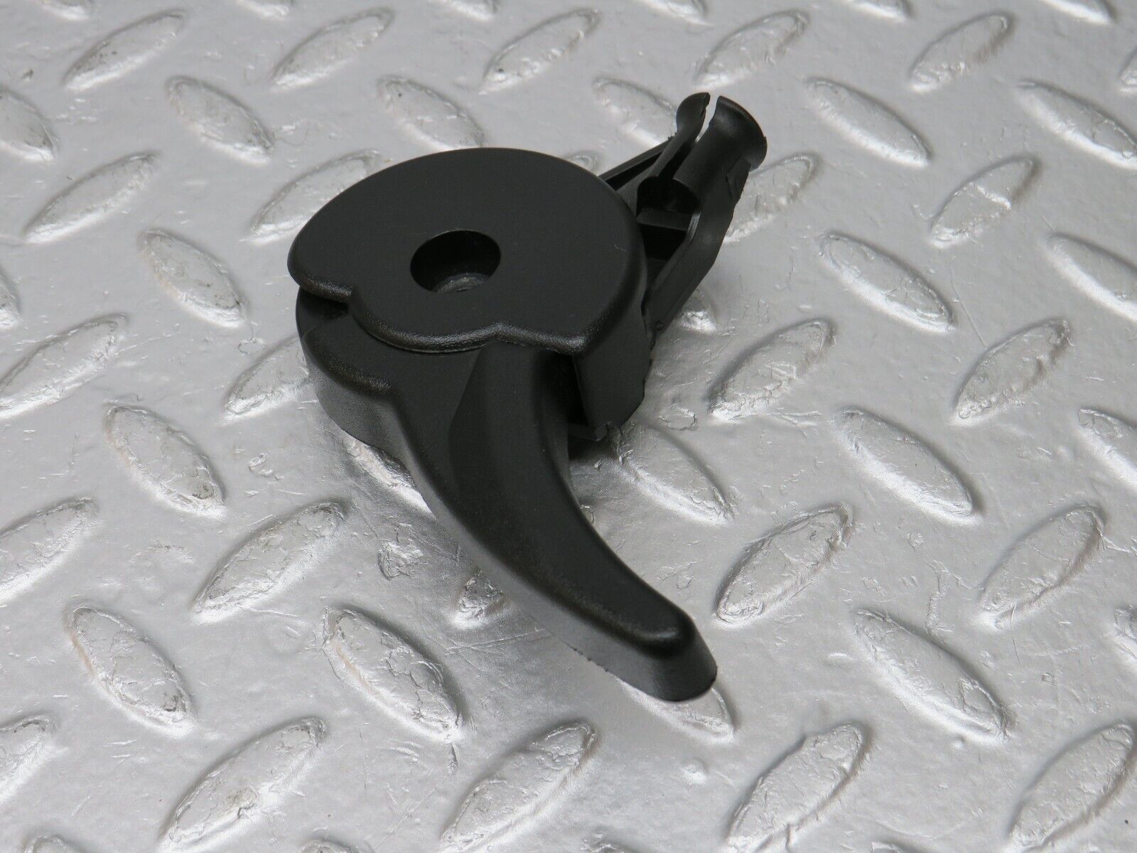 33603 Mercedes-Benz W201 190E 2.0L Hood Opener Bonnet Opener Release