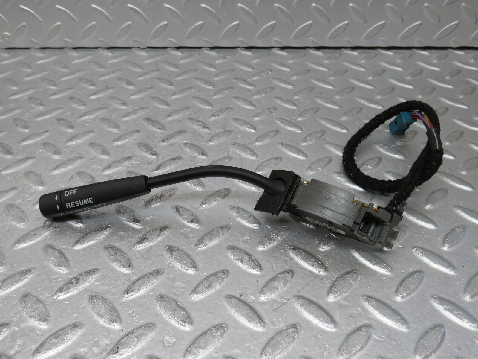 35065 Mercedes-Benz W210 320E Cruise Control Stalk 2085450424