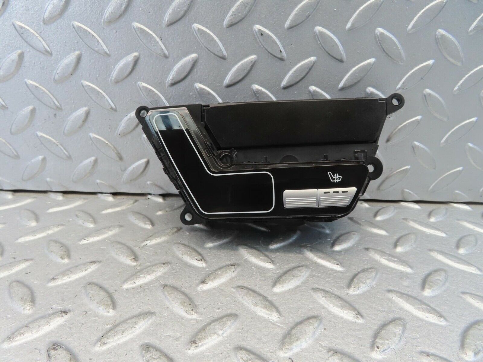 11096 Mercedes-Benz W221 S320 Rear Left Seat Switch 2218700058