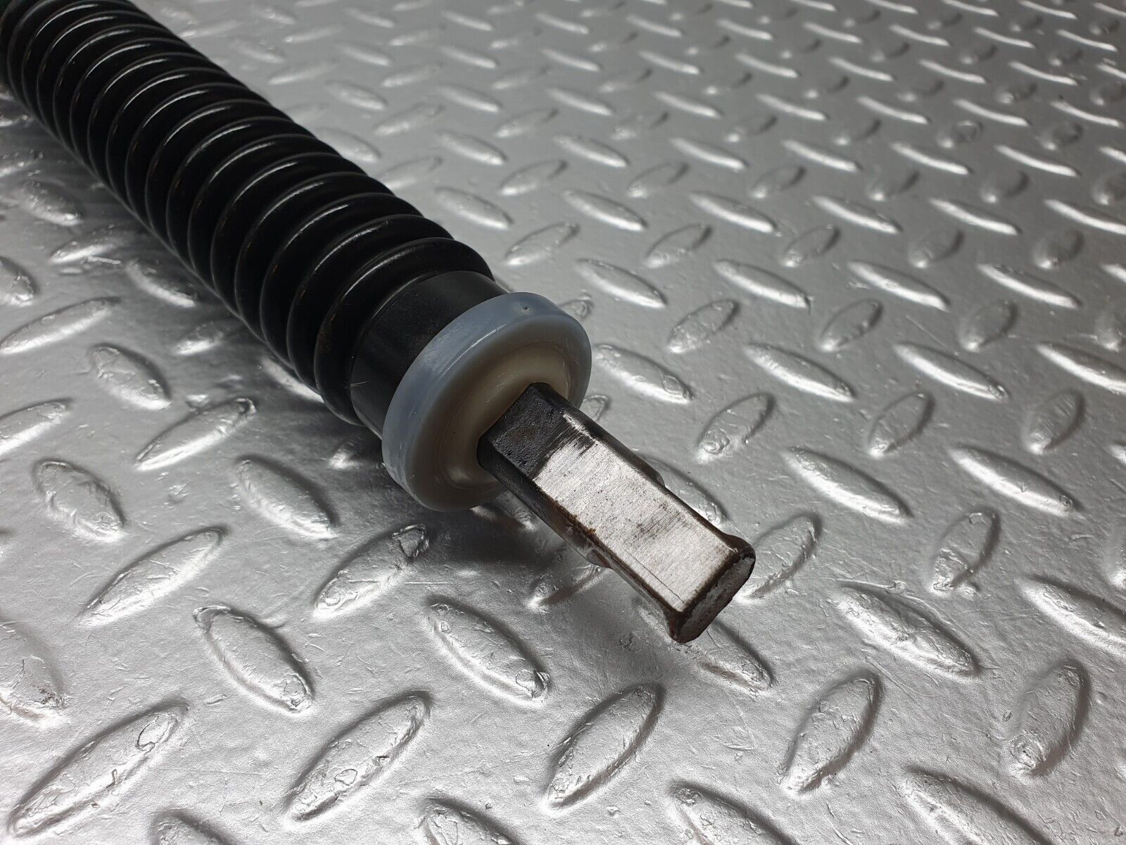 41390 Mercedes-Benz W124 200E Steering Column 1264620146