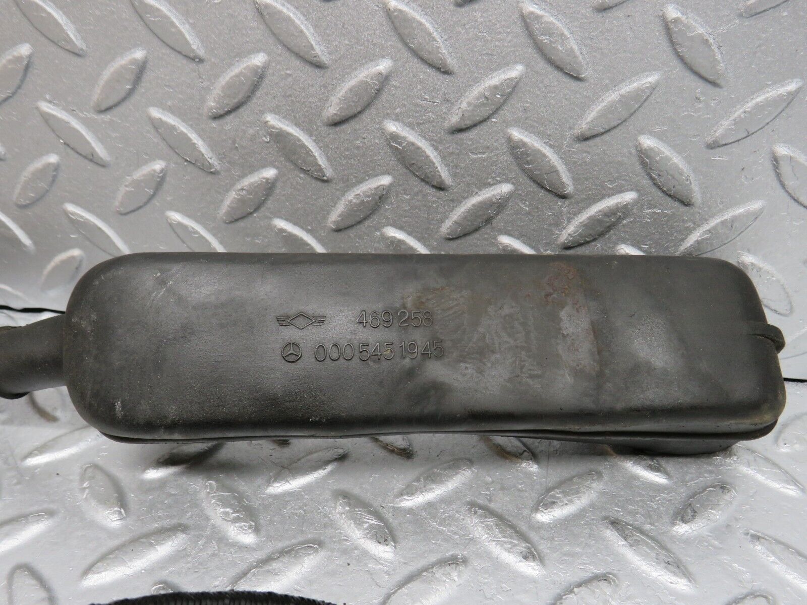 37576 Mercedes-Benz W109 300SEL ECU Wire Harness 0005451945