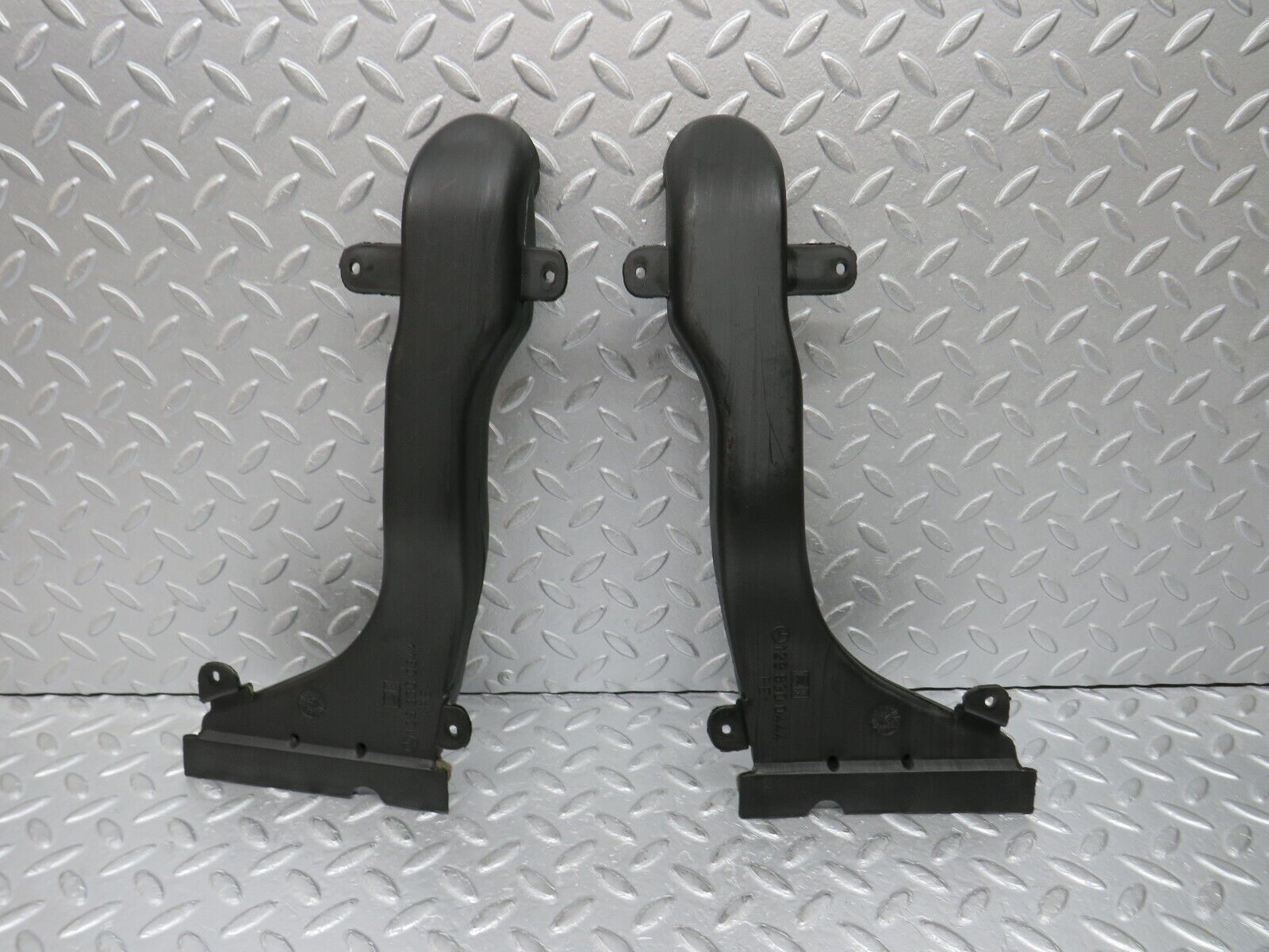 38300 Mercedes-Benz R129 280SL Coupe Front Air Vent Duct Pair 1298300344 1298300444