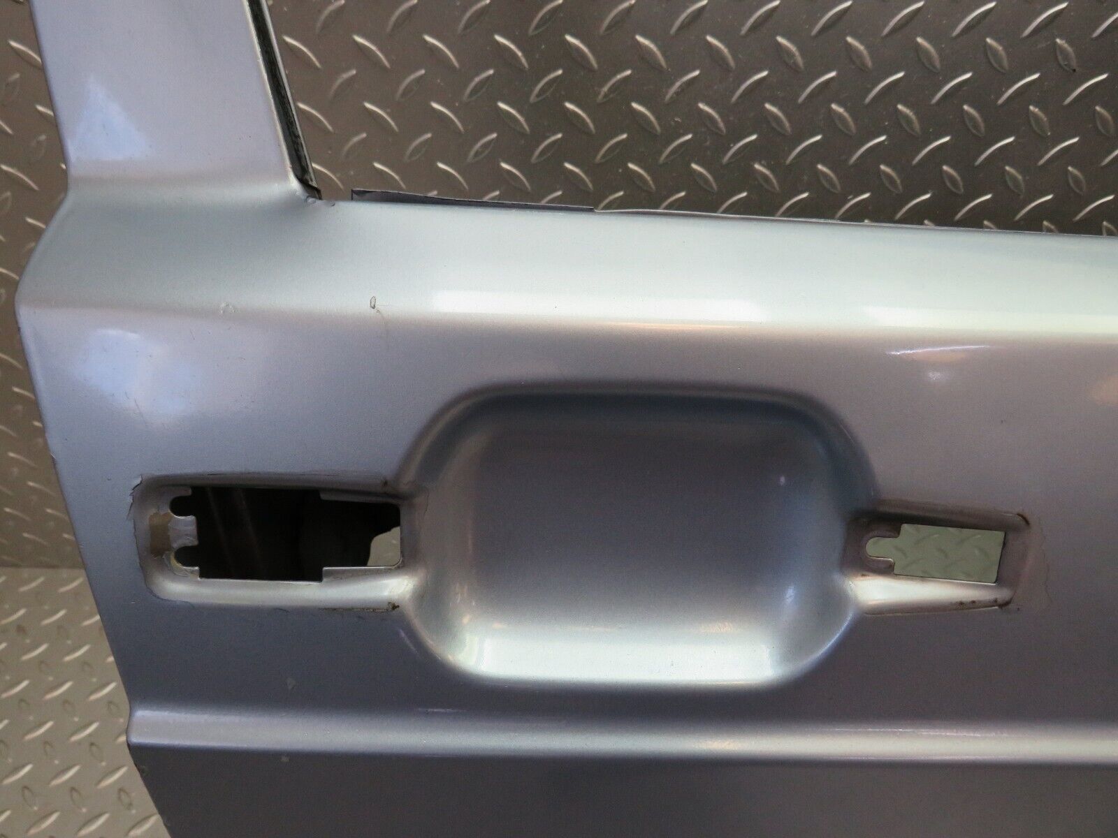 25228 Mercedes-Benz W201 190D Front Right Door