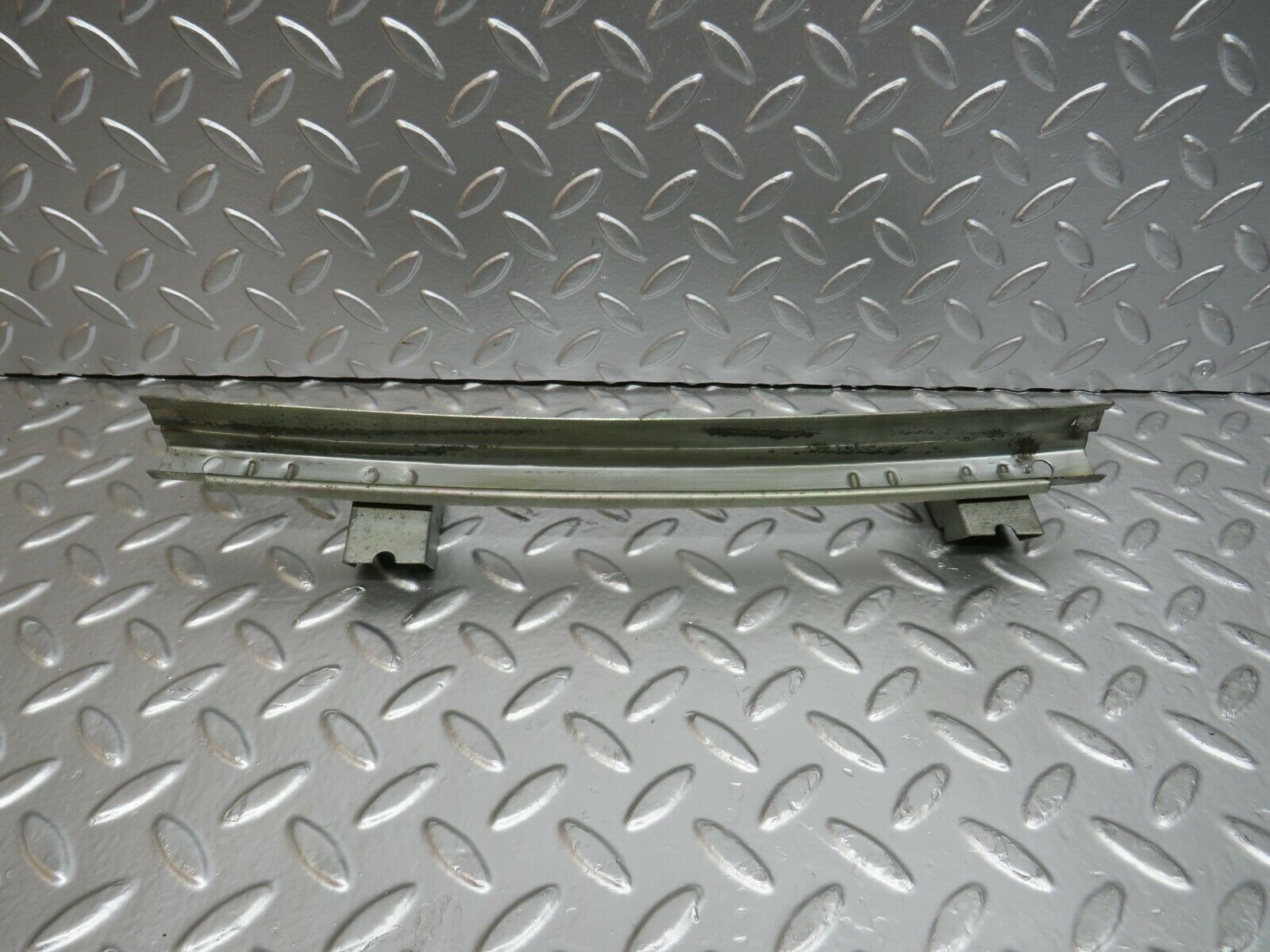 24578 Mercedes-Benz W108 Window Channel