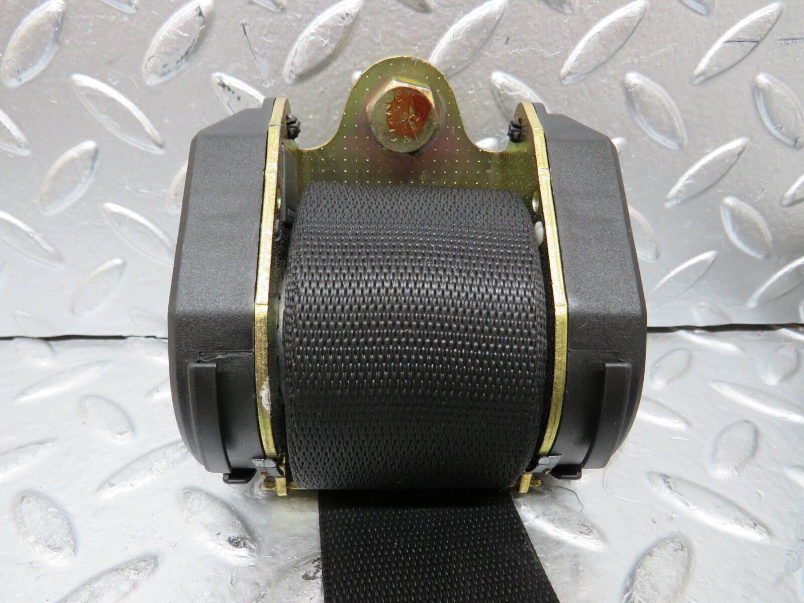 25986 Mercedes-Benz W124 280E Rear Seat Belt With Buckles 1248608585 124860148