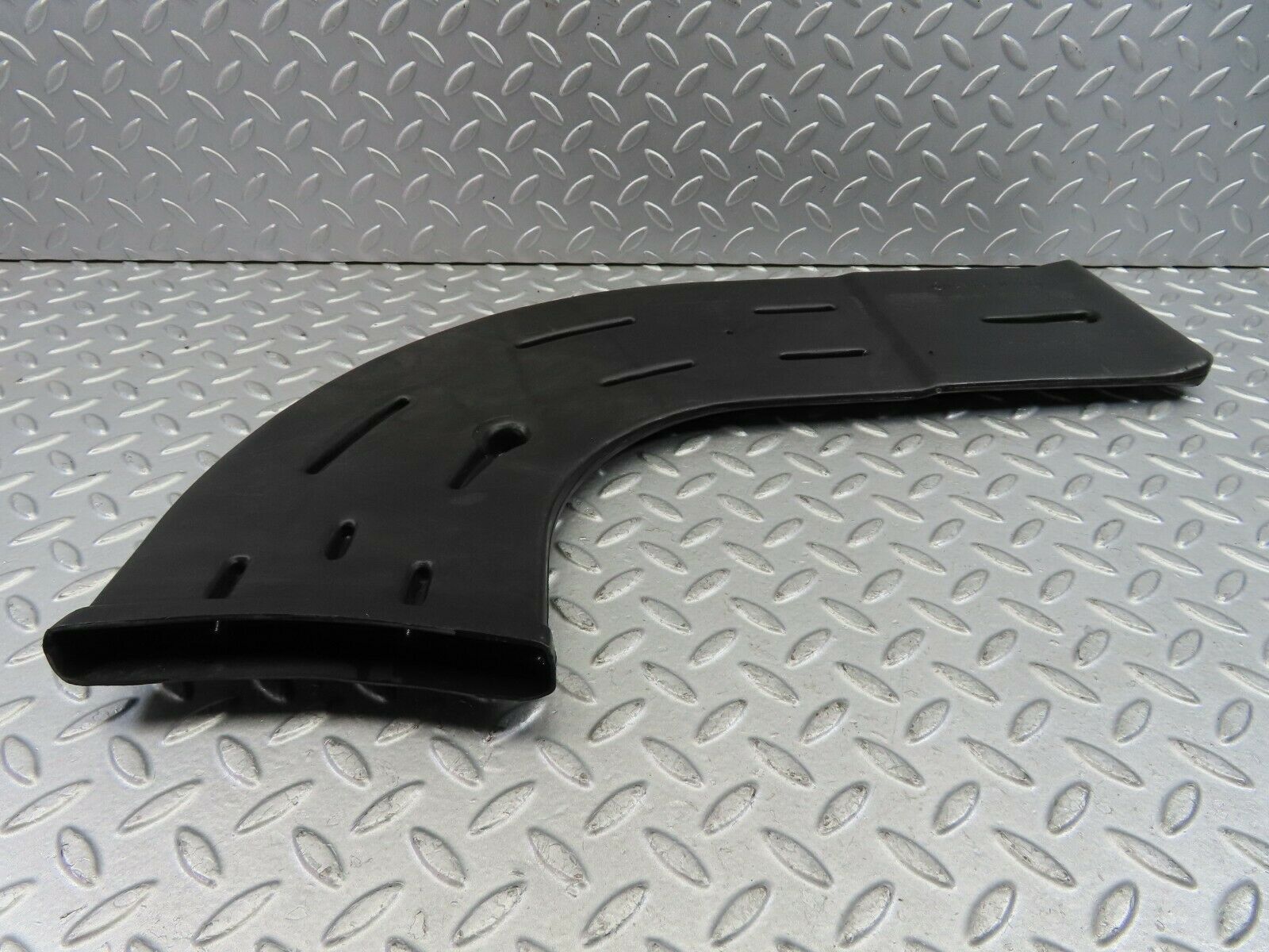 9631 Mercedes-Benz C123 280CE Coupe Heating Air Duct Right Side 1238311046