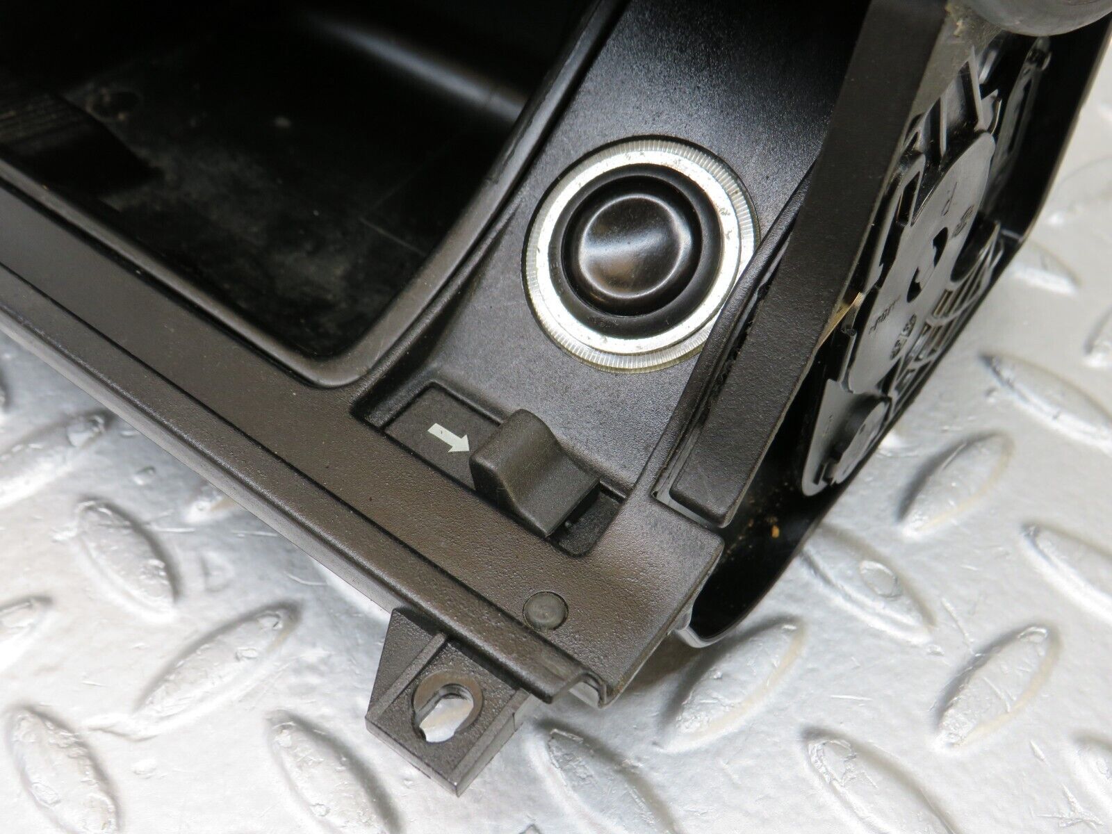 34933 Mercedes-Benz W210 320E Centre Console Ashtray Wood Finish