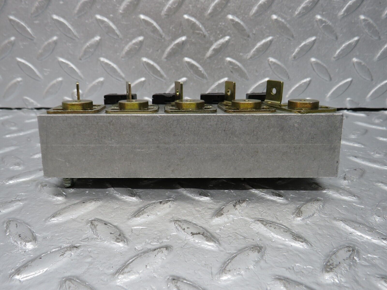 39463 Mercedes-Benz R129 320SL Coupe Roof Hydraulic Valve Left Side 1298002578