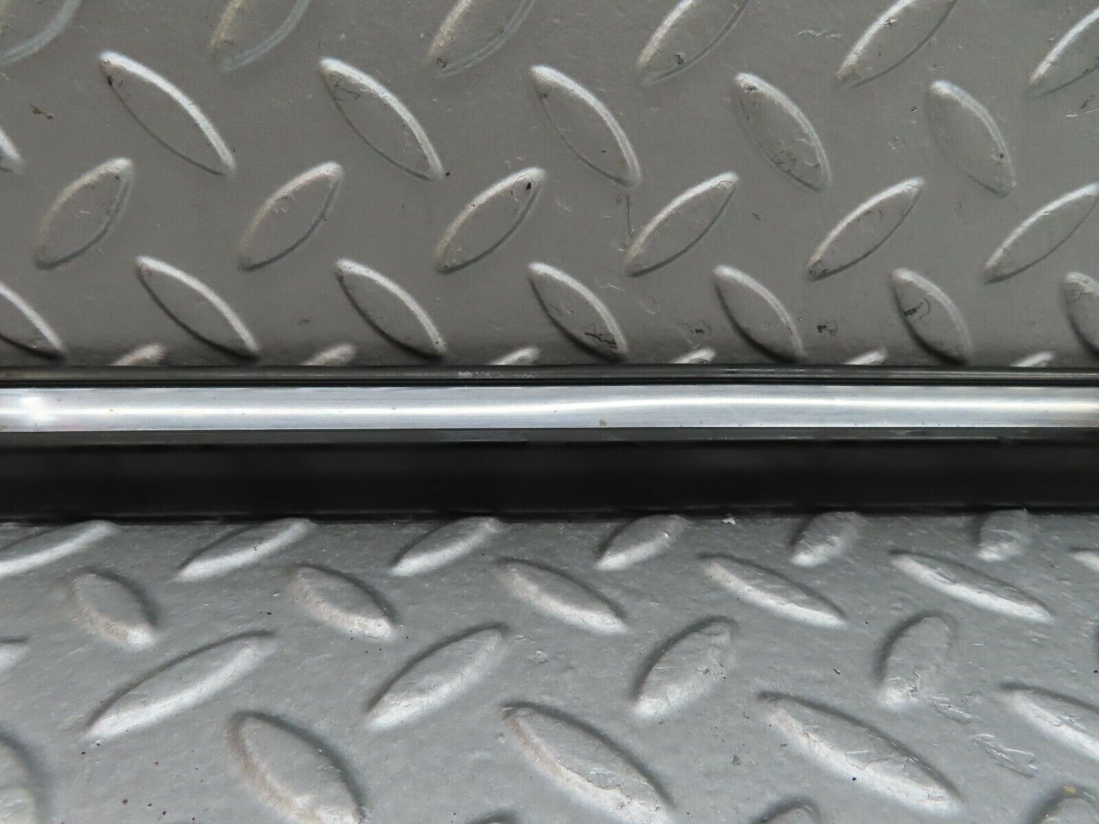 18003 Mercedes-Benz W123 200 Front Left Door Lower Trim