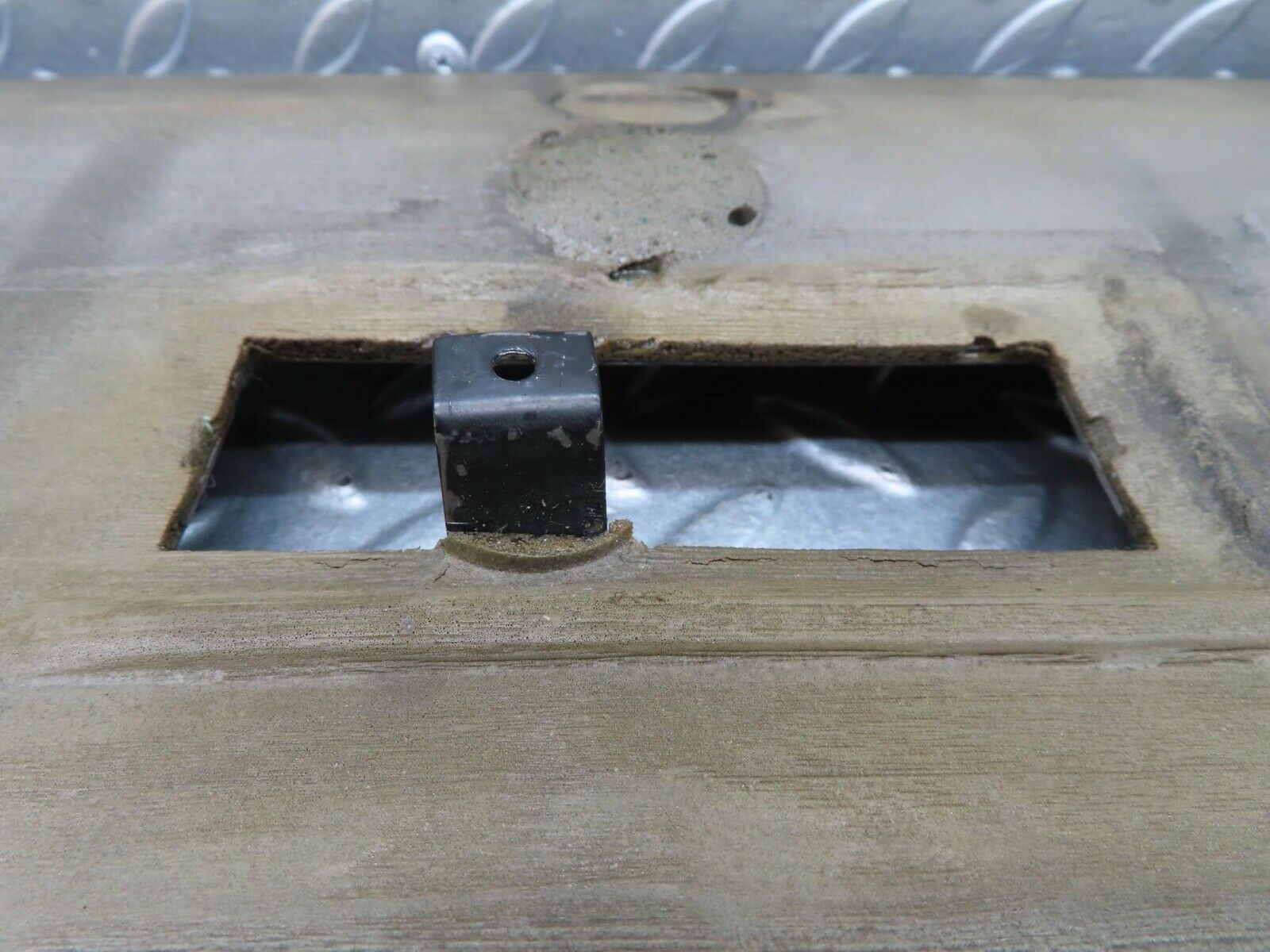 14234 Mercedes-Benz W116 350SE Headlining Roof Panel Rear Black