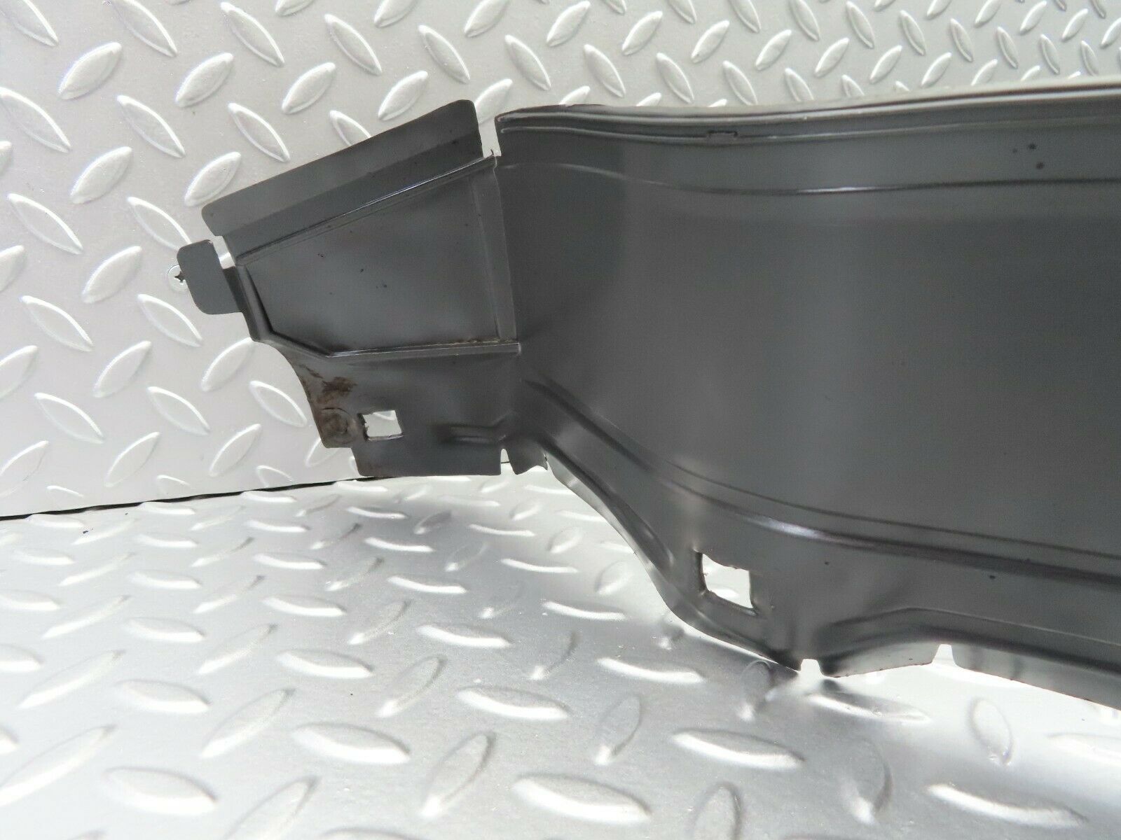 6783 Mercedes-Benz S124 E220 Wagon Mudguard Panelling Front Right 1248840835