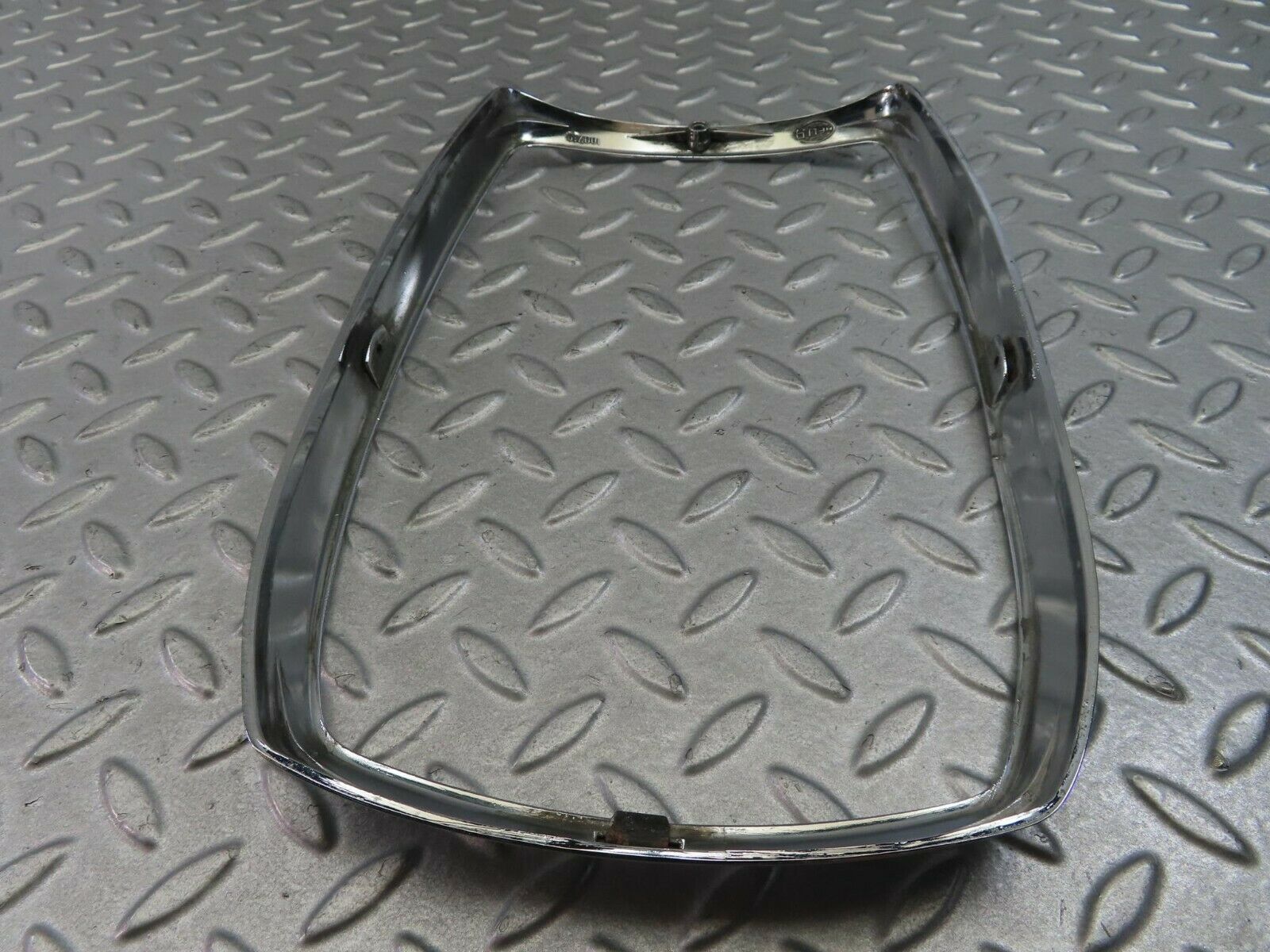 8142 Mercedes-Benz W114 Headlight Chrome Frame