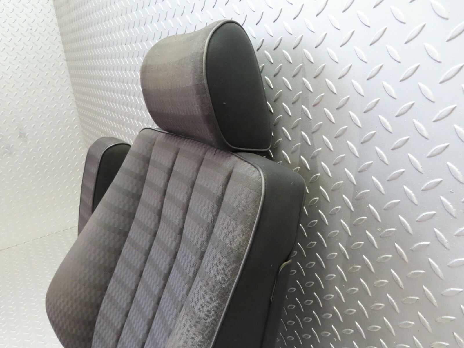 14794 Mercedes-Benz W201 190E Front Left Passenger Seat