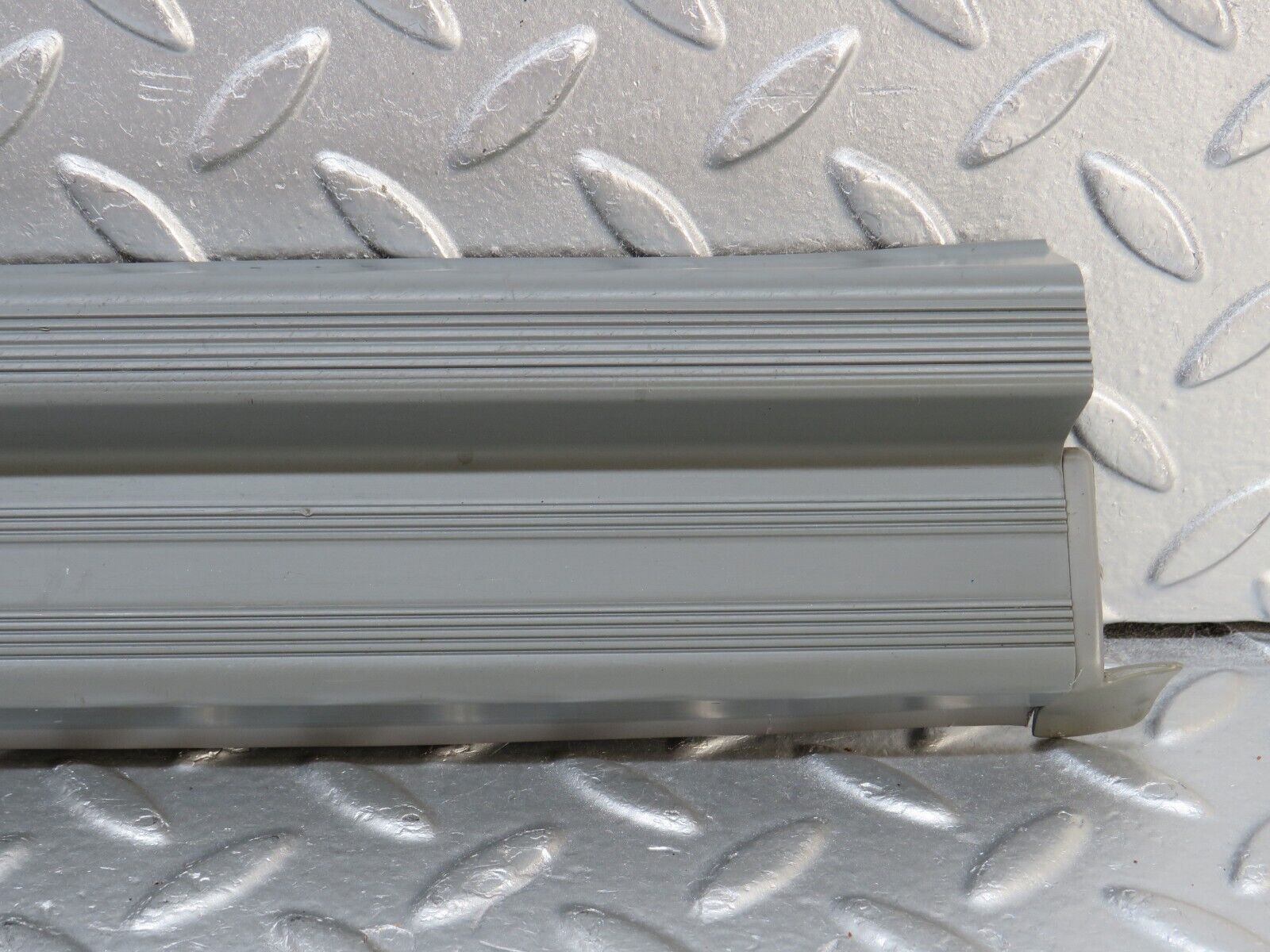 33589 Mercedes-Benz W201 190E 2.0L Front Right Door Sill Trim Grey