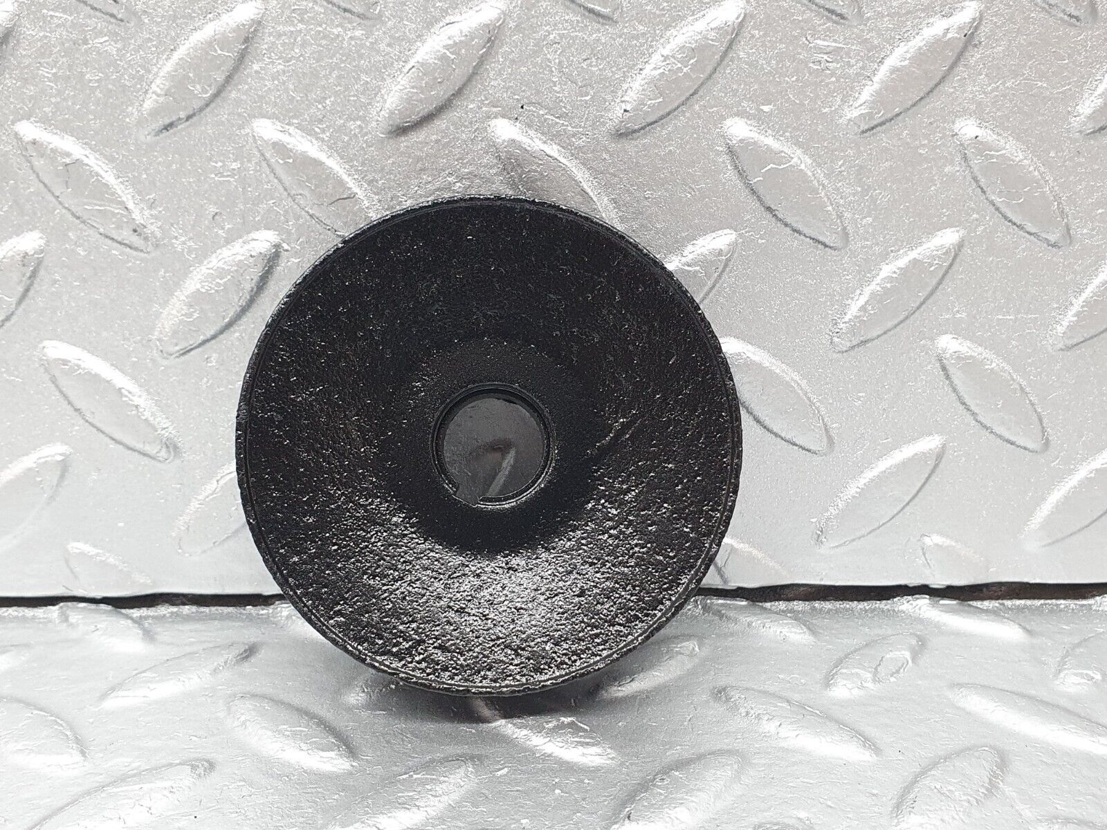 40831 Mercedes-Benz W123 300D Alternator Generator Pulley