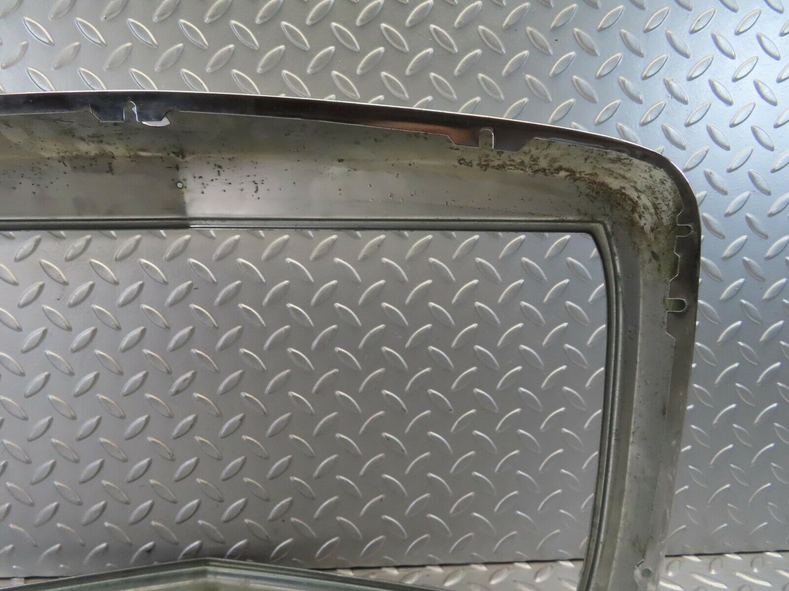 11612 Mercedes-Benz W114 Front Grill Frame Chrome