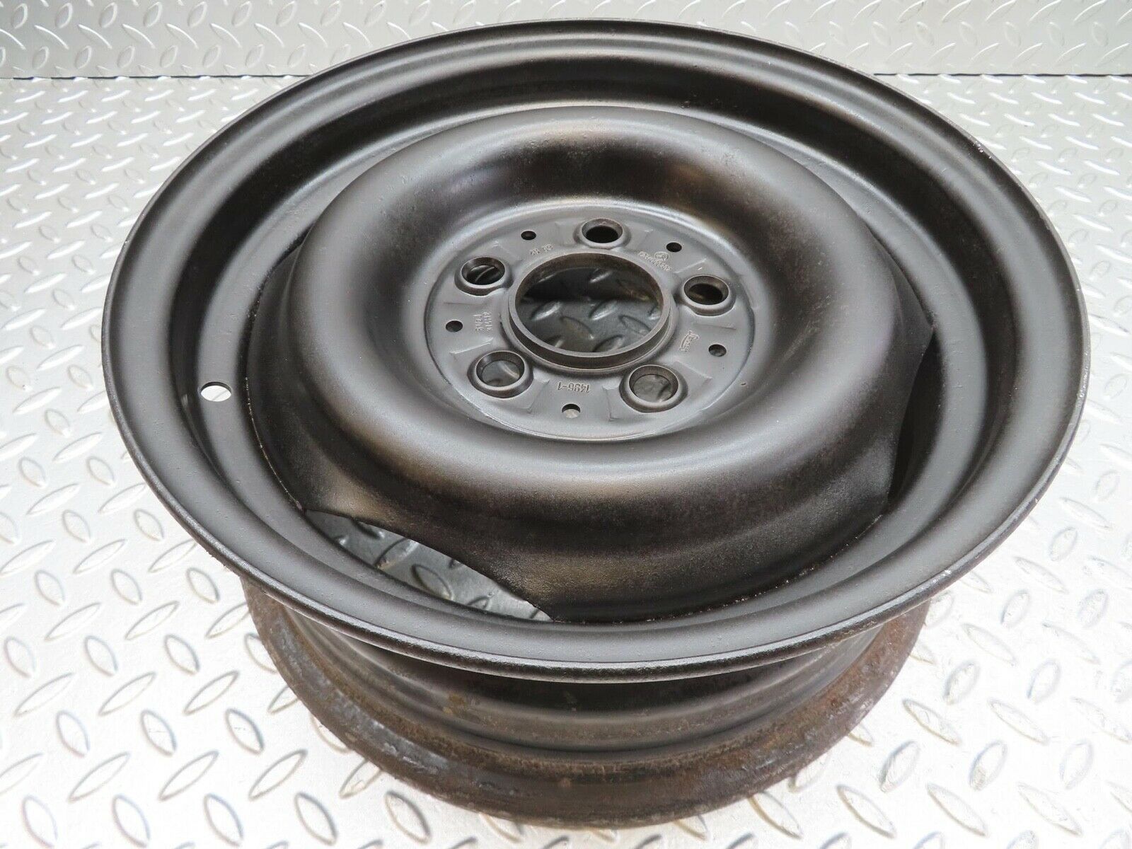 13237 Mercedes-Benz Steel Wheel 5.5Jx14H2 ET30 5x112 1234000302