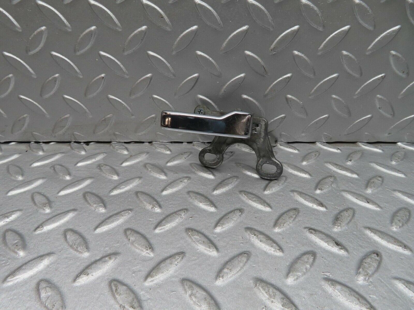 12260 Mercedes-Benz W108 280SE 3.5 Chrome Door Handle Right 1107660419