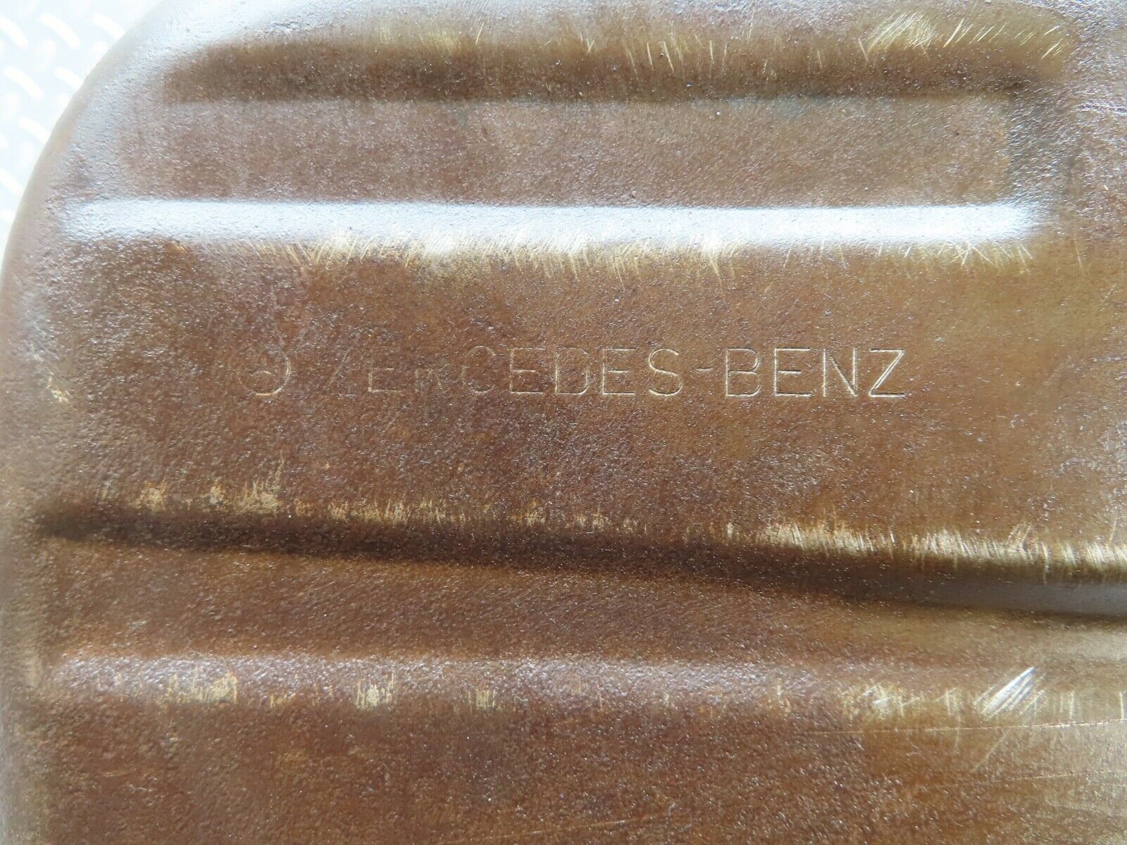 19273 Mercedes-Benz W123 300D Oil Pan Oil Sump 6170140302