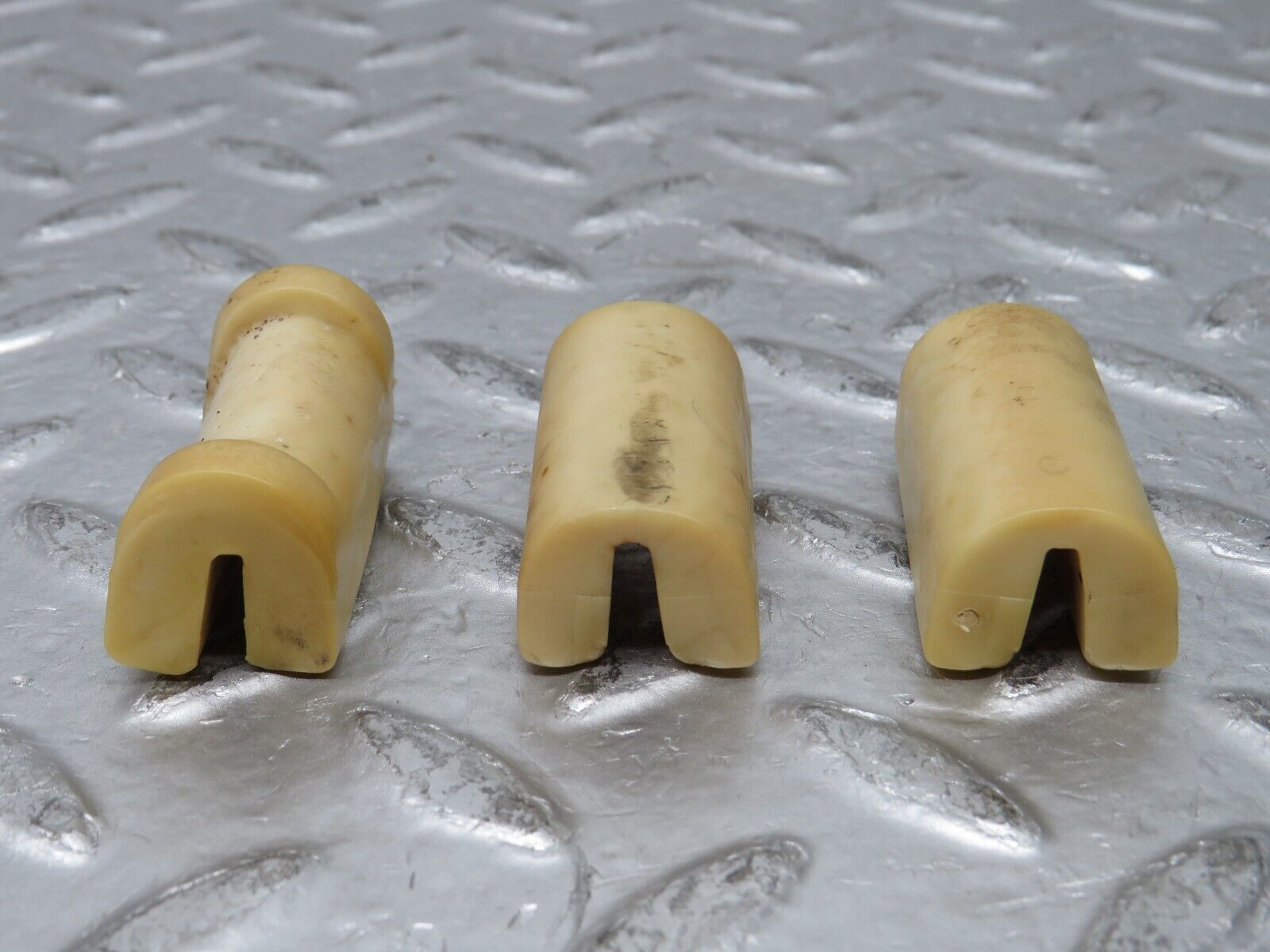 30185 Porsche 924 Fuel Tank Mounting Rubber 481201647