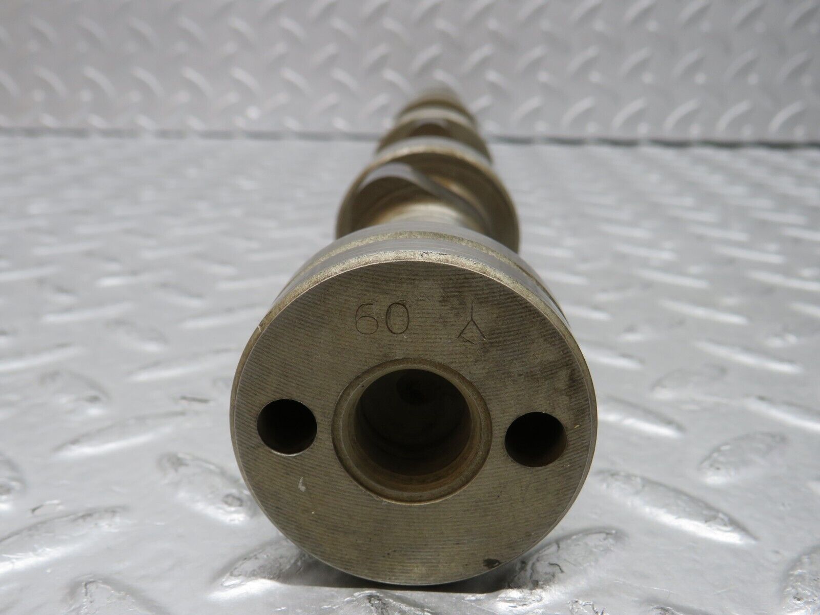 37134 Mercedes-Benz C126 420SEC Coupe Camshaft Right Side 11711