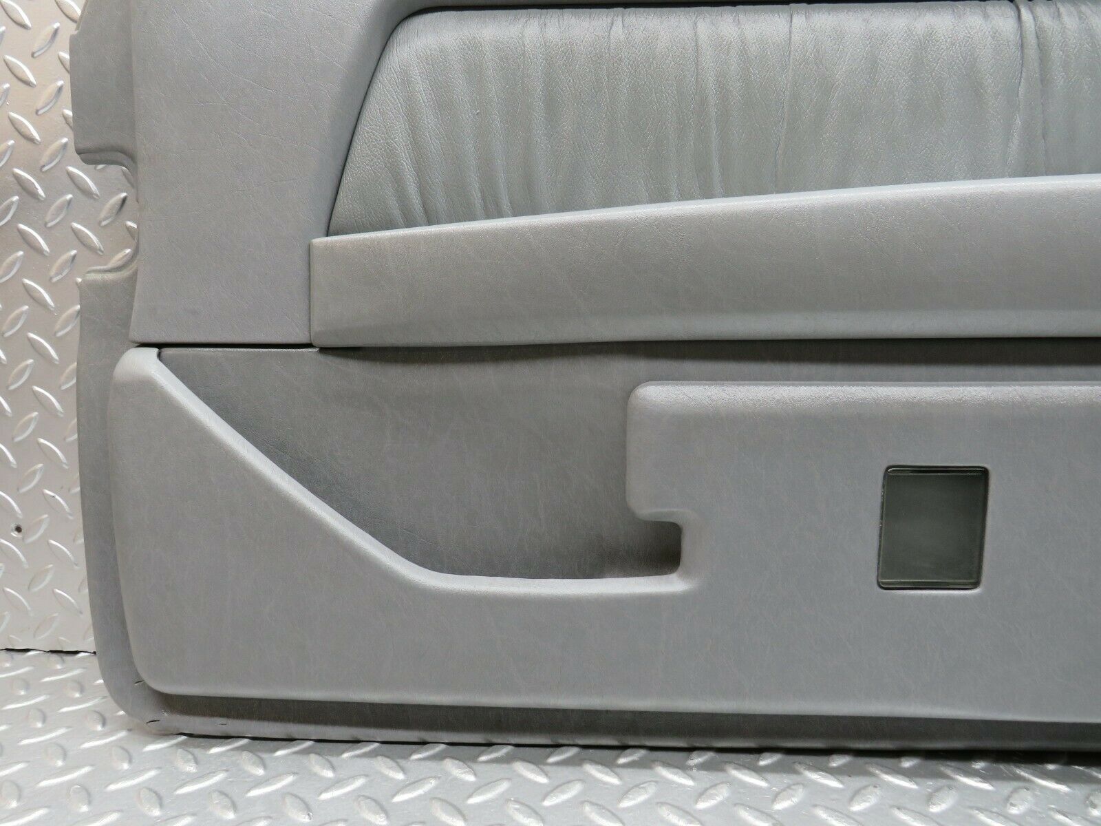 22367 Mercedes-Benz C124 E220 Coupe Left Door Card Grey