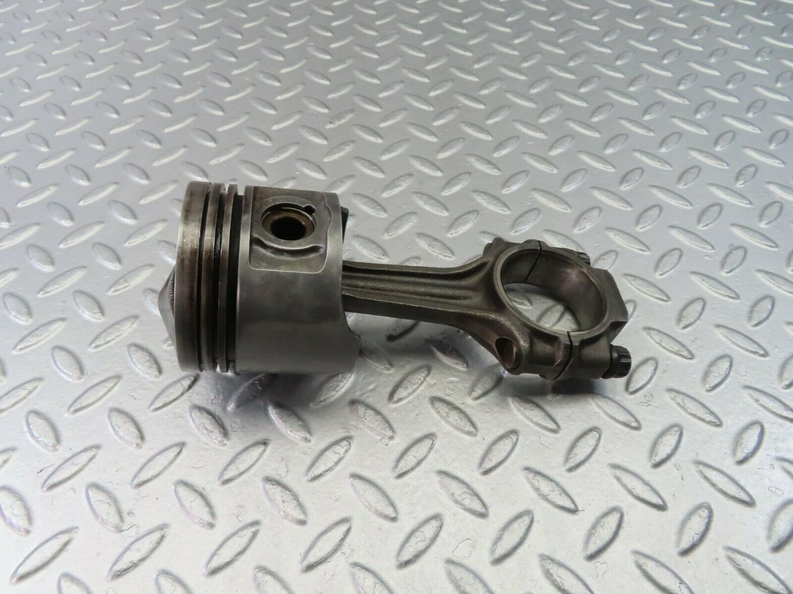 9887 Mercedes-Benz C123 280CE Coupe Piston With Connecting Rod 86.976 mm