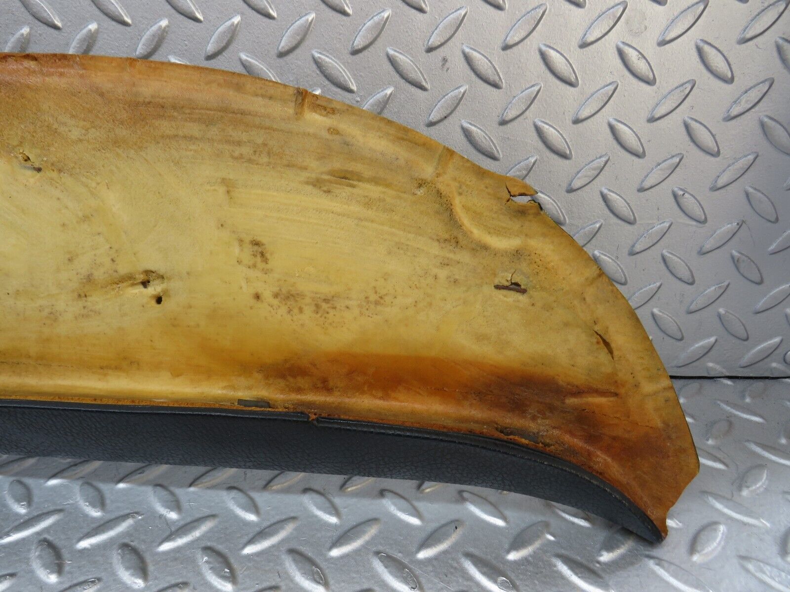 37389 Mercedes-Benz W109 300SEL Dashboard Blue