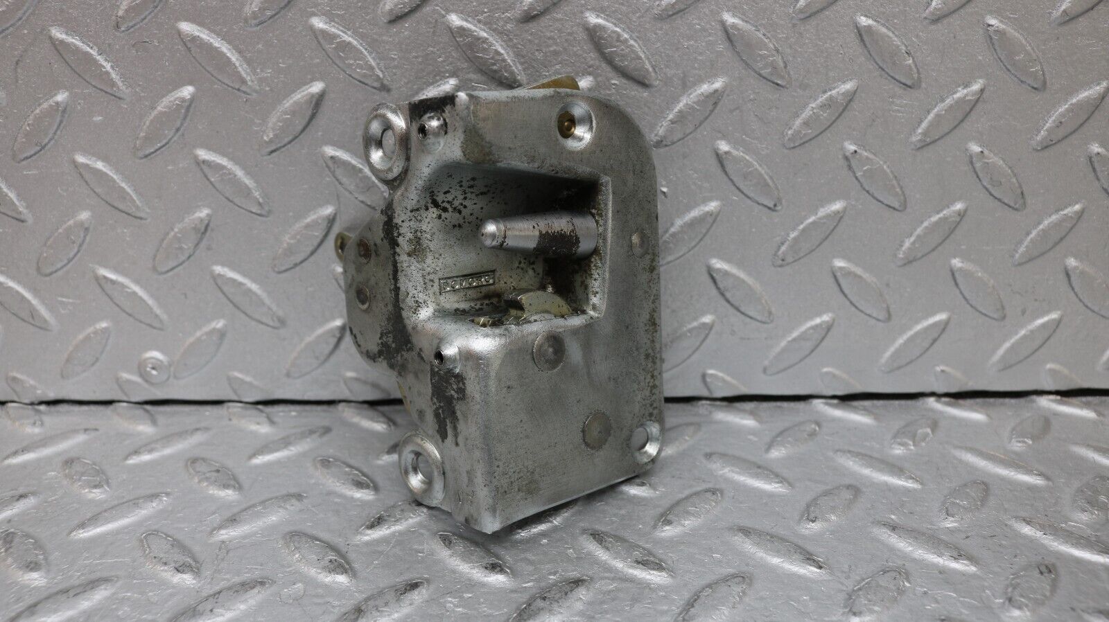 37266 Mercedes-Benz W109 300SEL Front Right Door Lock Mechanism